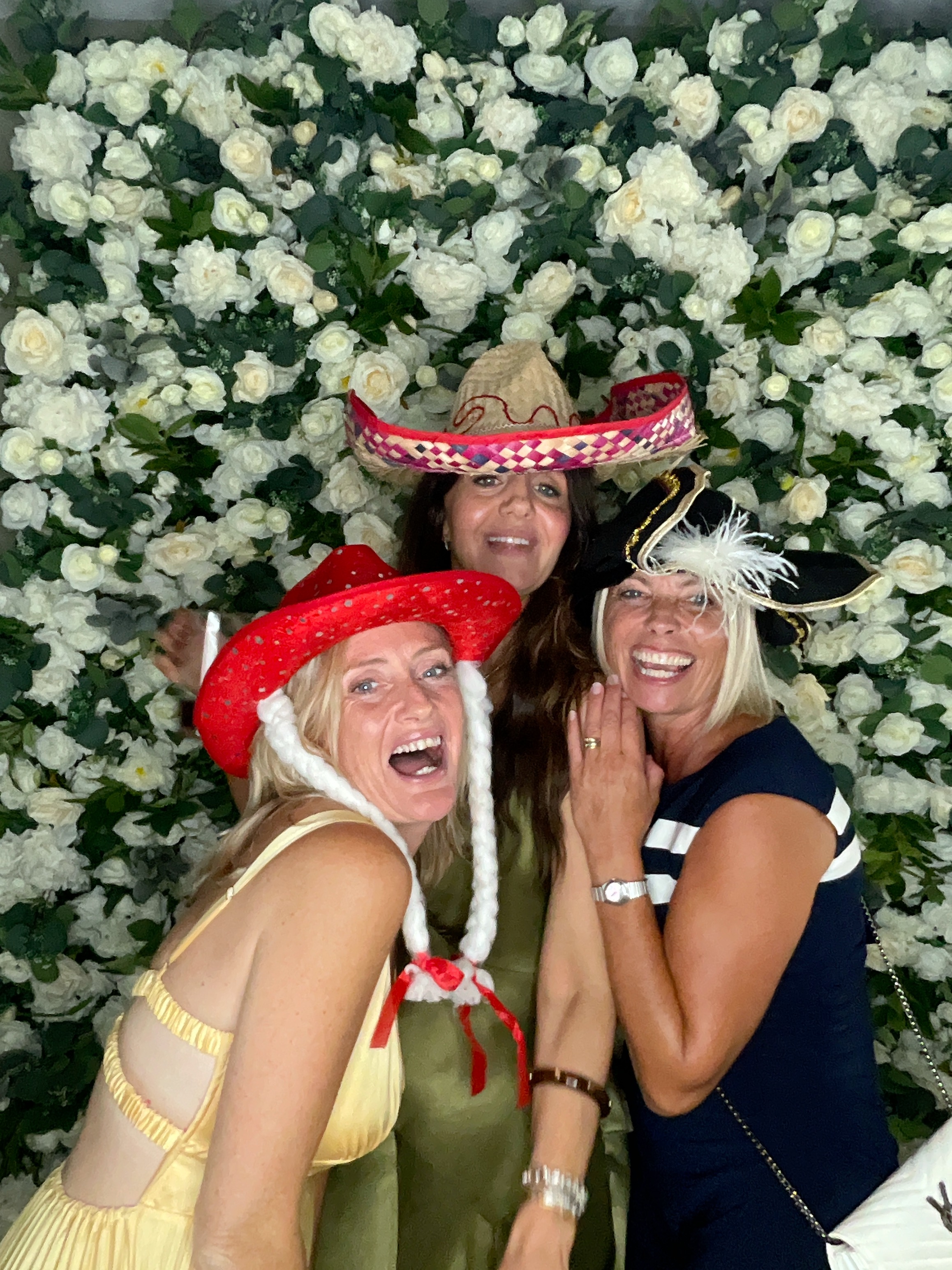 Shusma & Ade’s Wedding photo booth images  | View more photos from the event at gallery.magicimages.uk/u/MagicImages/Shusma-Ade’s-Wedding-photo-booth-images