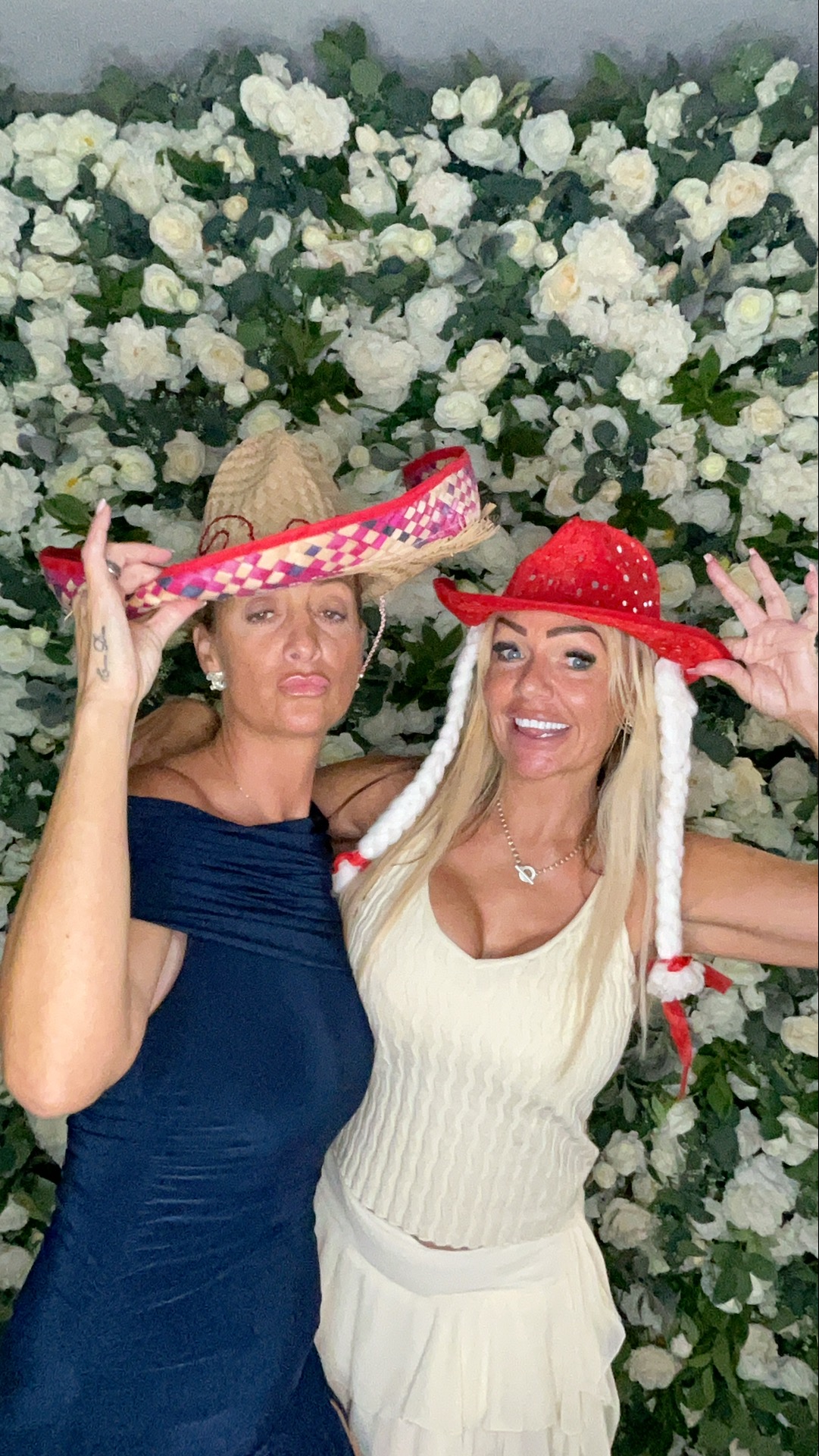 Shusma & Ade’s Wedding photo booth images  | View more photos from the event at gallery.magicimages.uk/u/MagicImages/Shusma-Ade’s-Wedding-photo-booth-images