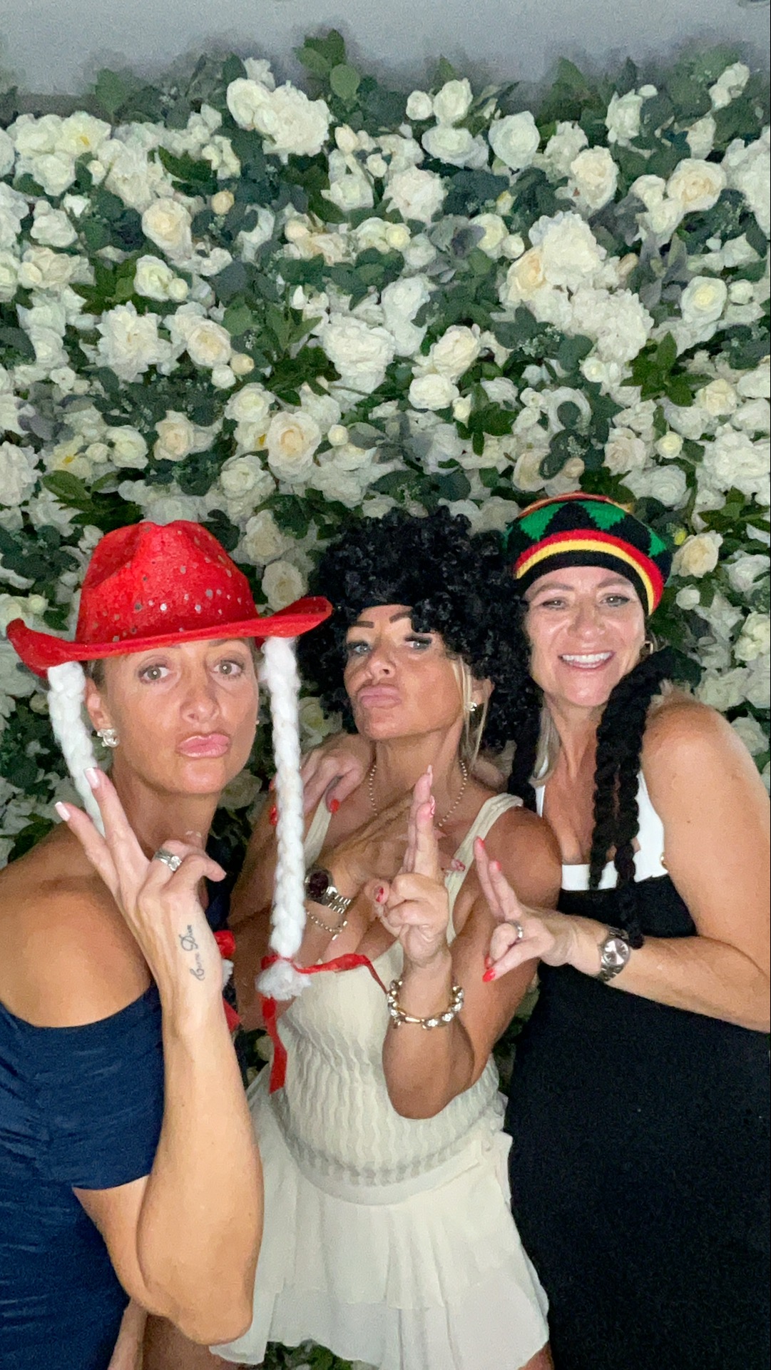 Shusma & Ade’s Wedding photo booth images  | View more photos from the event at gallery.magicimages.uk/u/MagicImages/Shusma-Ade’s-Wedding-photo-booth-images