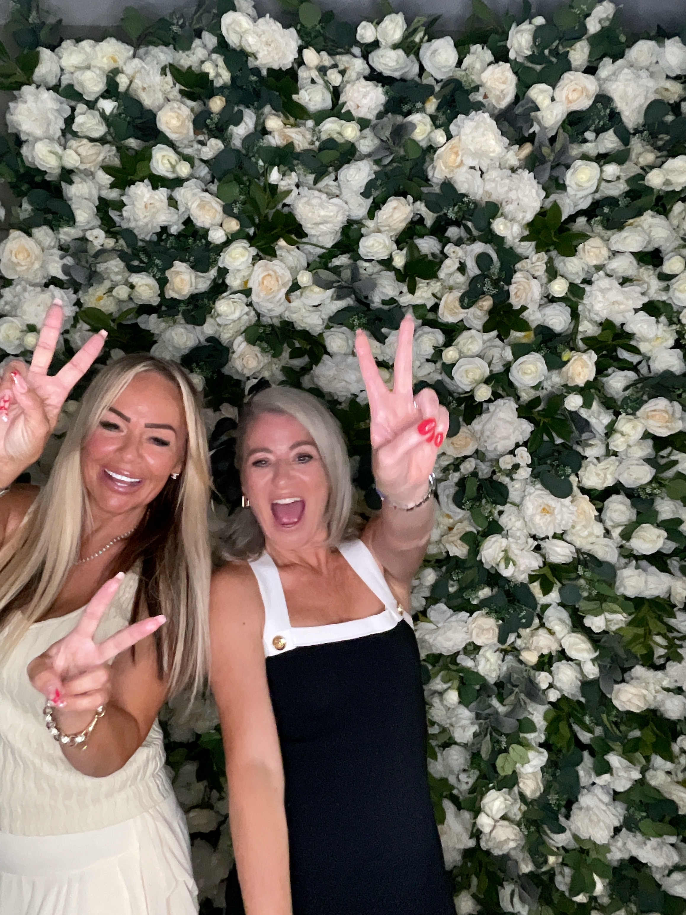 Shusma & Ade’s photo booth images  | View more photos from the event at gallery.magicimages.uk/u/MagicImages/Shusma-Ade’s-photo-booth-images