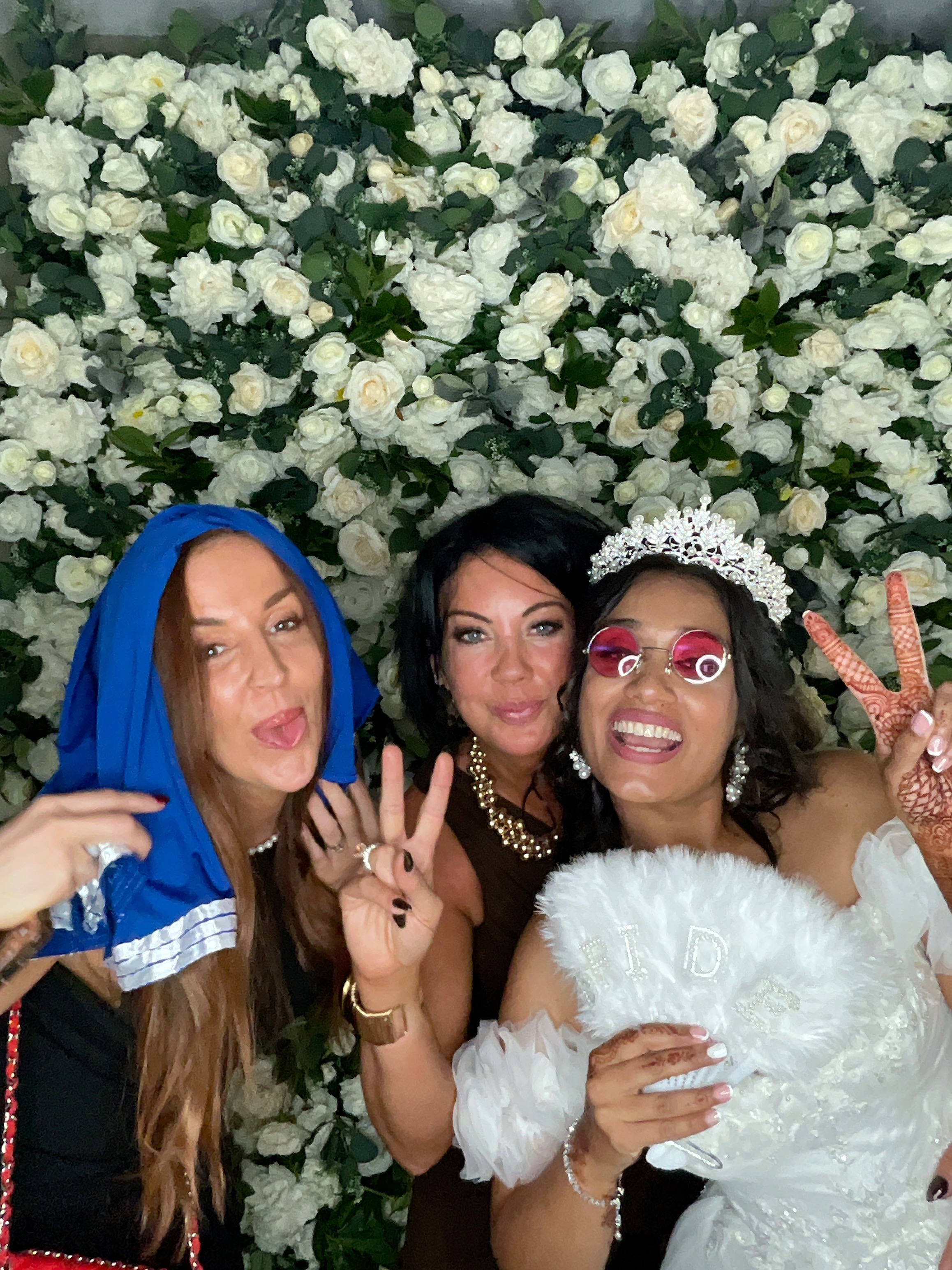 Shusma & Ade’s photo booth images  | View more photos from the event at gallery.magicimages.uk/u/MagicImages/Shusma-Ade’s-photo-booth-images