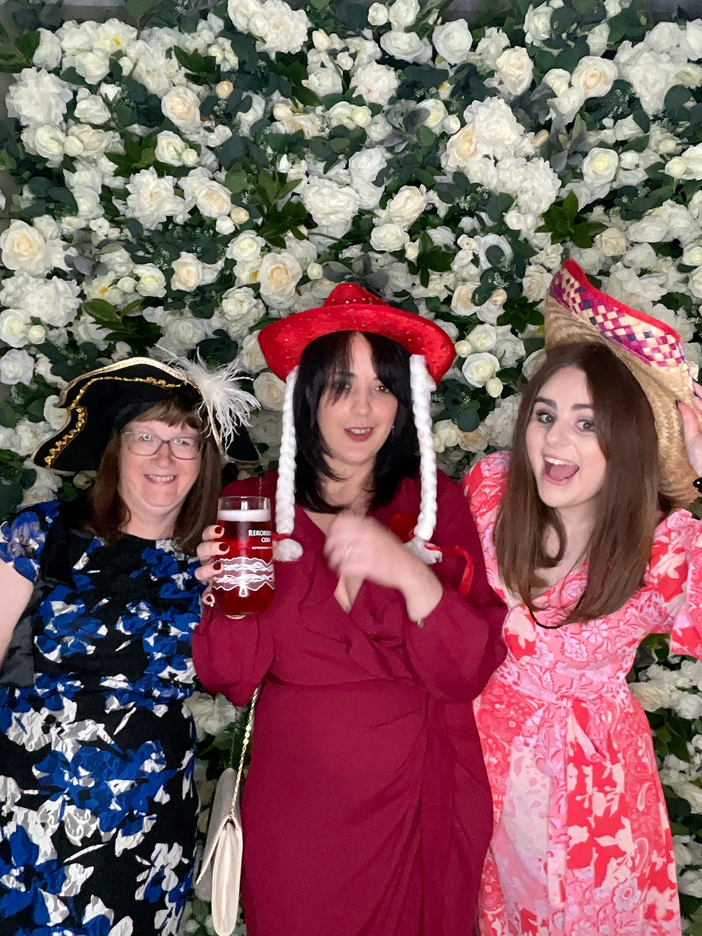 Shusma & Ade’s photo booth images  | View more photos from the event at gallery.magicimages.uk/u/MagicImages/Shusma-Ade’s-photo-booth-images