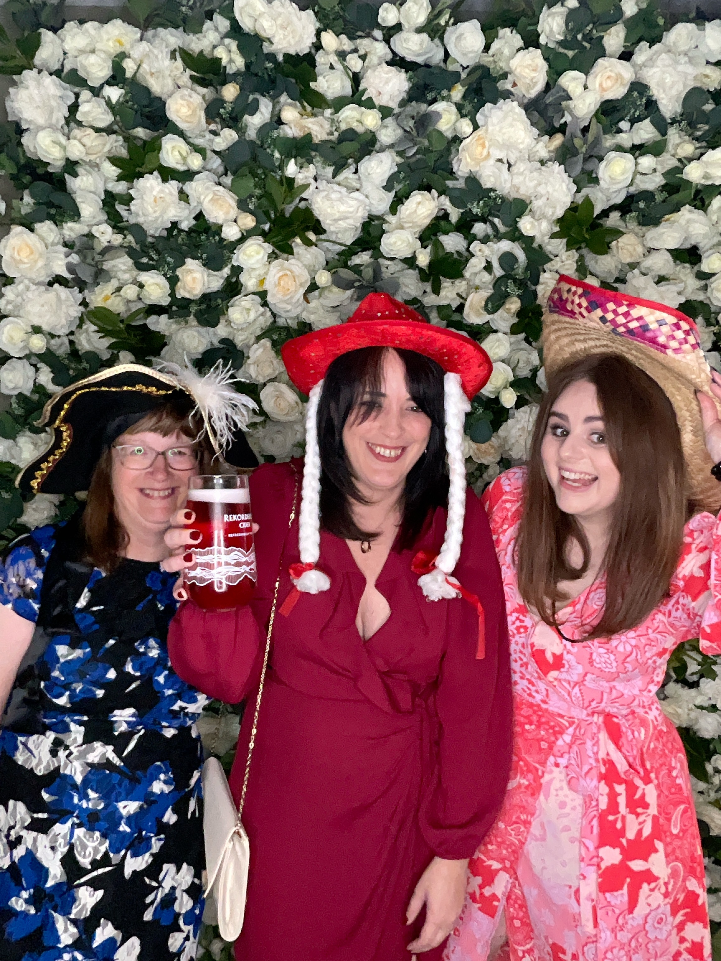 Shusma & Ade’s photo booth images  | View more photos from the event at gallery.magicimages.uk/u/MagicImages/Shusma-Ade’s-photo-booth-images