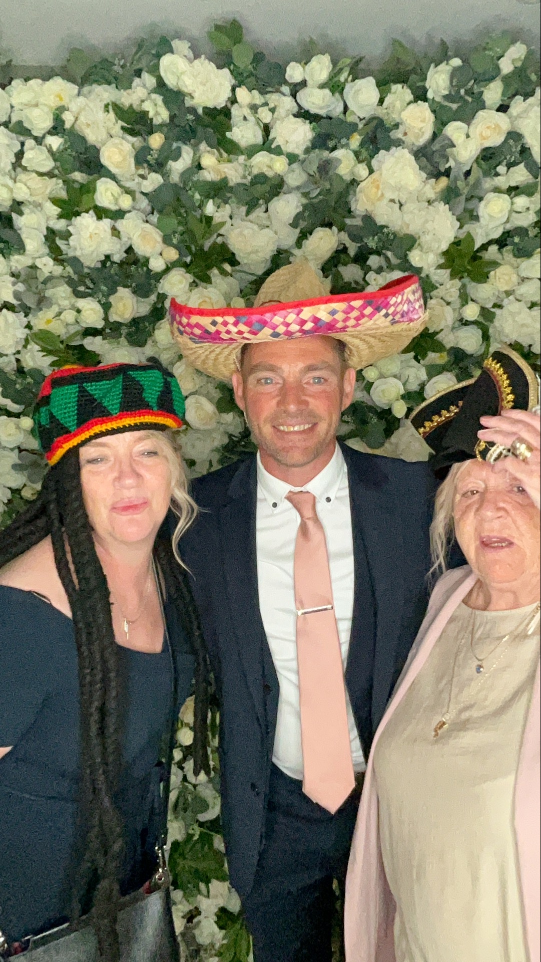 Shusma & Ade’s photo booth images  | View more photos from the event at gallery.magicimages.uk/u/MagicImages/Shusma-Ade’s-photo-booth-images