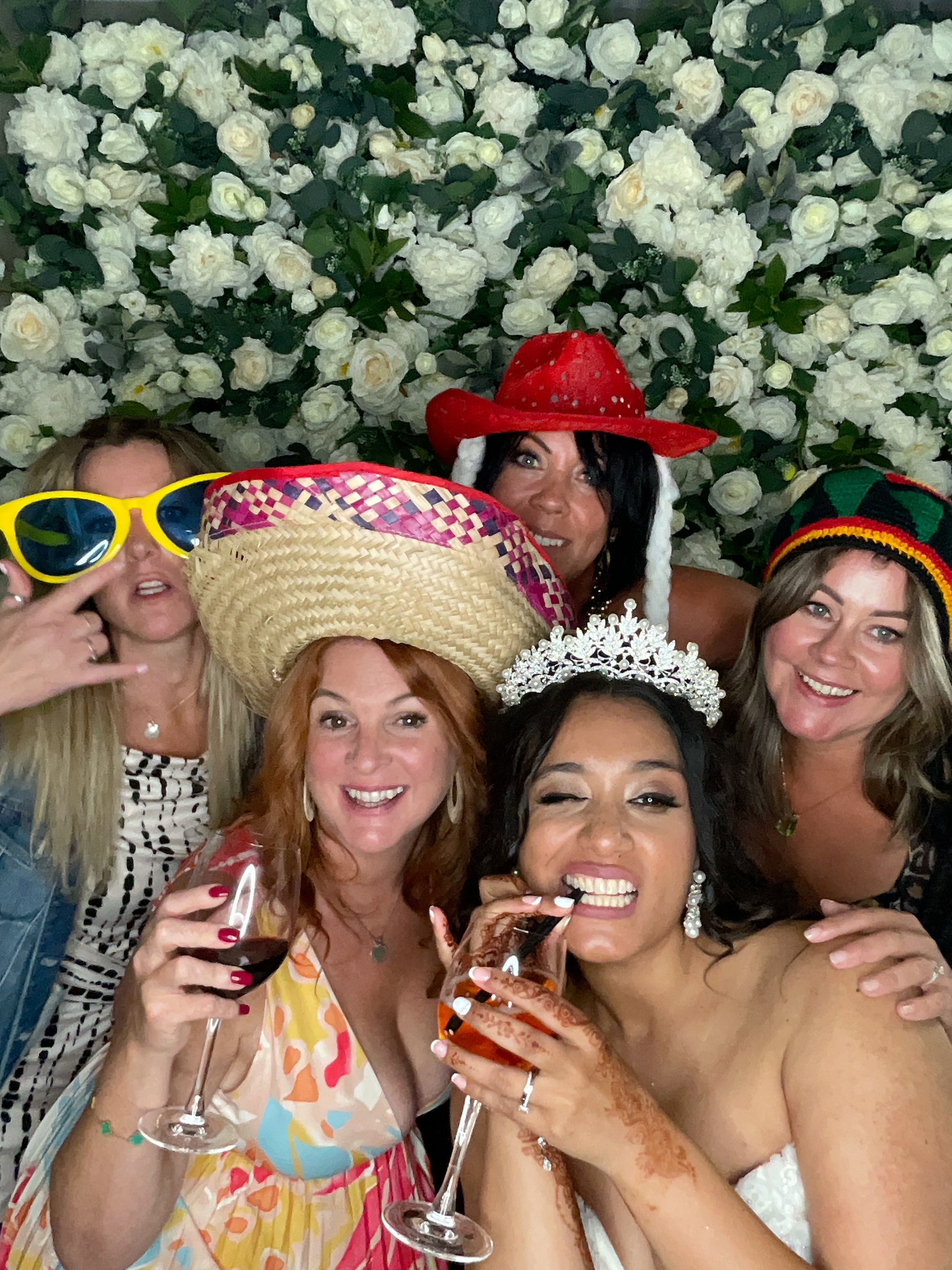 Shusma & Ade’s photo booth images  | View more photos from the event at gallery.magicimages.uk/u/MagicImages/Shusma-Ade’s-photo-booth-images