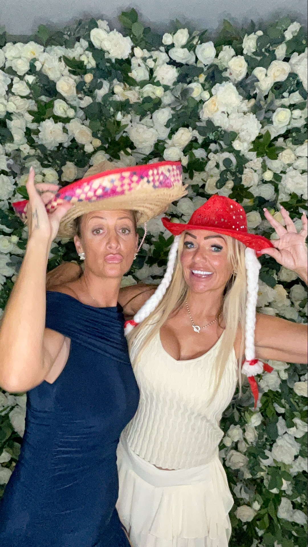 Shusma & Ade’s photo booth images  | View more photos from the event at gallery.magicimages.uk/u/MagicImages/Shusma-Ade’s-photo-booth-images