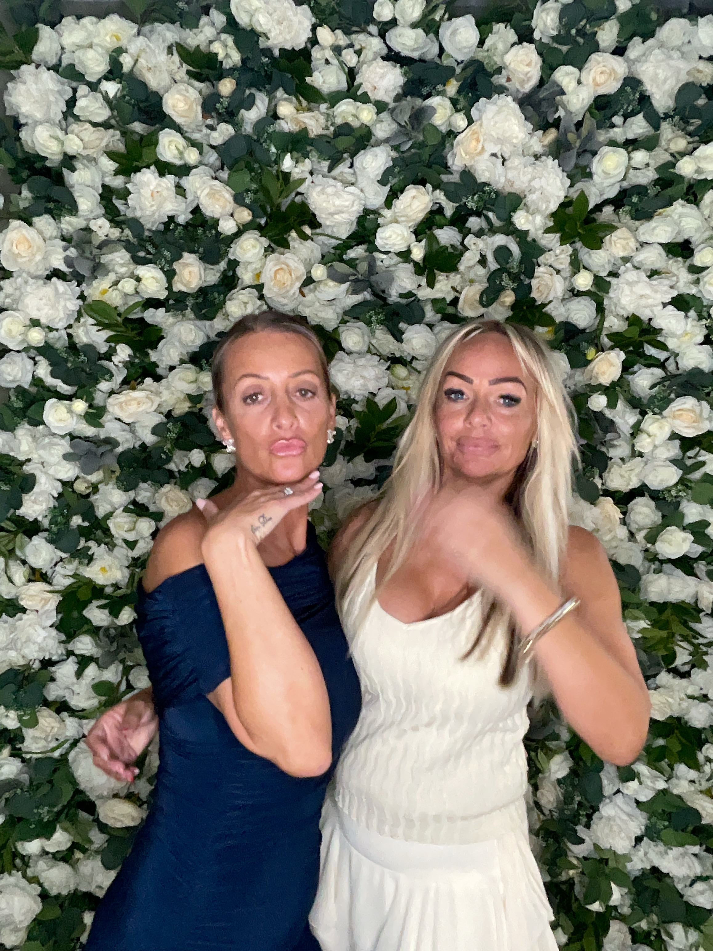 Shusma & Ade’s photo booth images  | View more photos from the event at gallery.magicimages.uk/u/MagicImages/Shusma-Ade’s-photo-booth-images