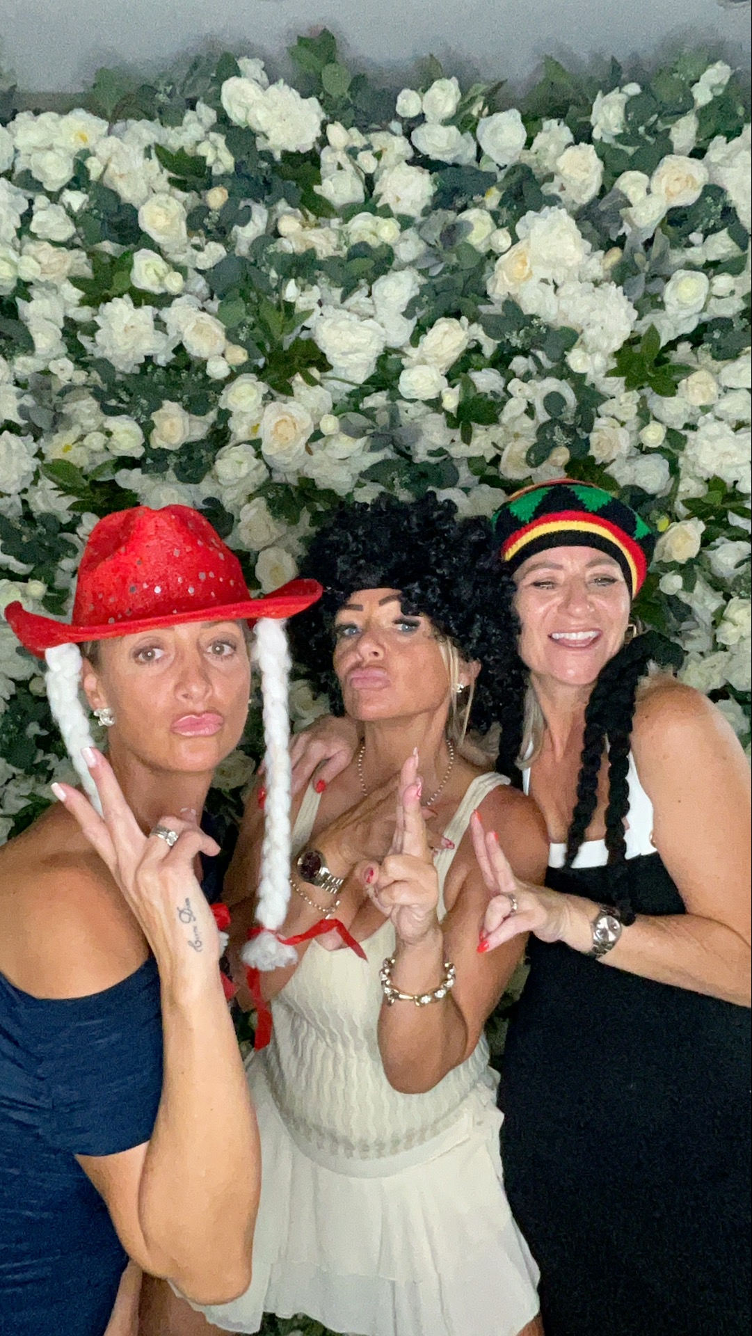 Shusma & Ade’s photo booth images  | View more photos from the event at gallery.magicimages.uk/u/MagicImages/Shusma-Ade’s-photo-booth-images