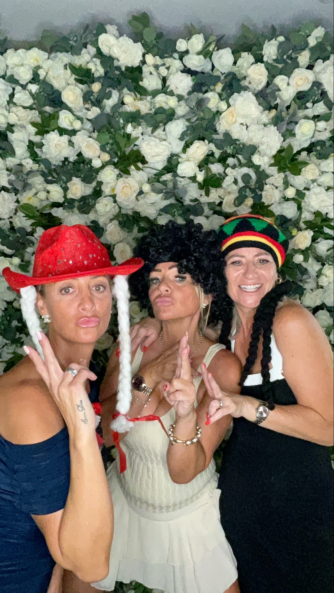 Shusma & Ade’s photo booth images  | View more photos from the event at gallery.magicimages.uk/u/MagicImages/Shusma-Ade’s-photo-booth-images