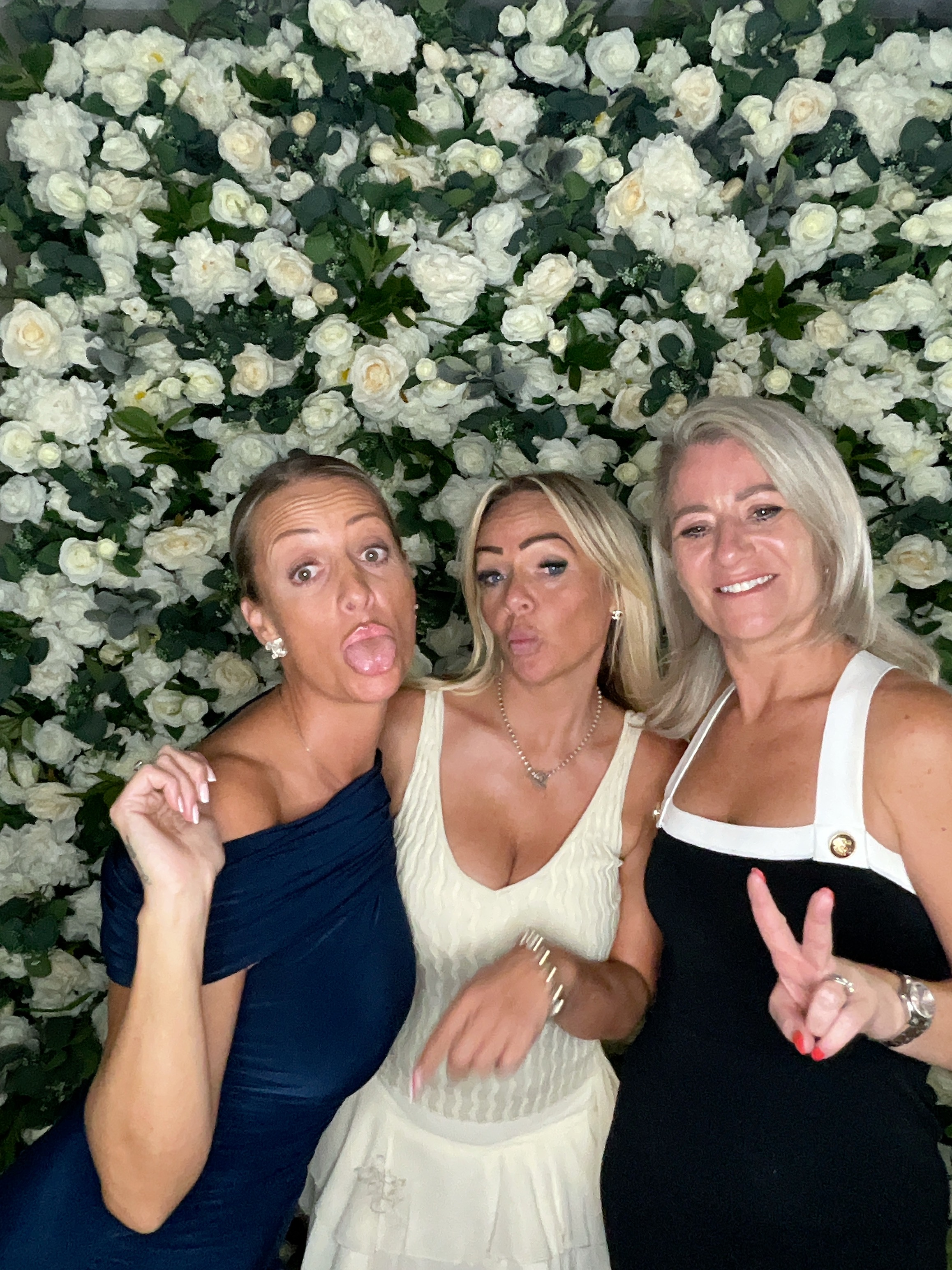 Shusma & Ade’s photo booth images  | View more photos from the event at gallery.magicimages.uk/u/MagicImages/Shusma-Ade’s-photo-booth-images