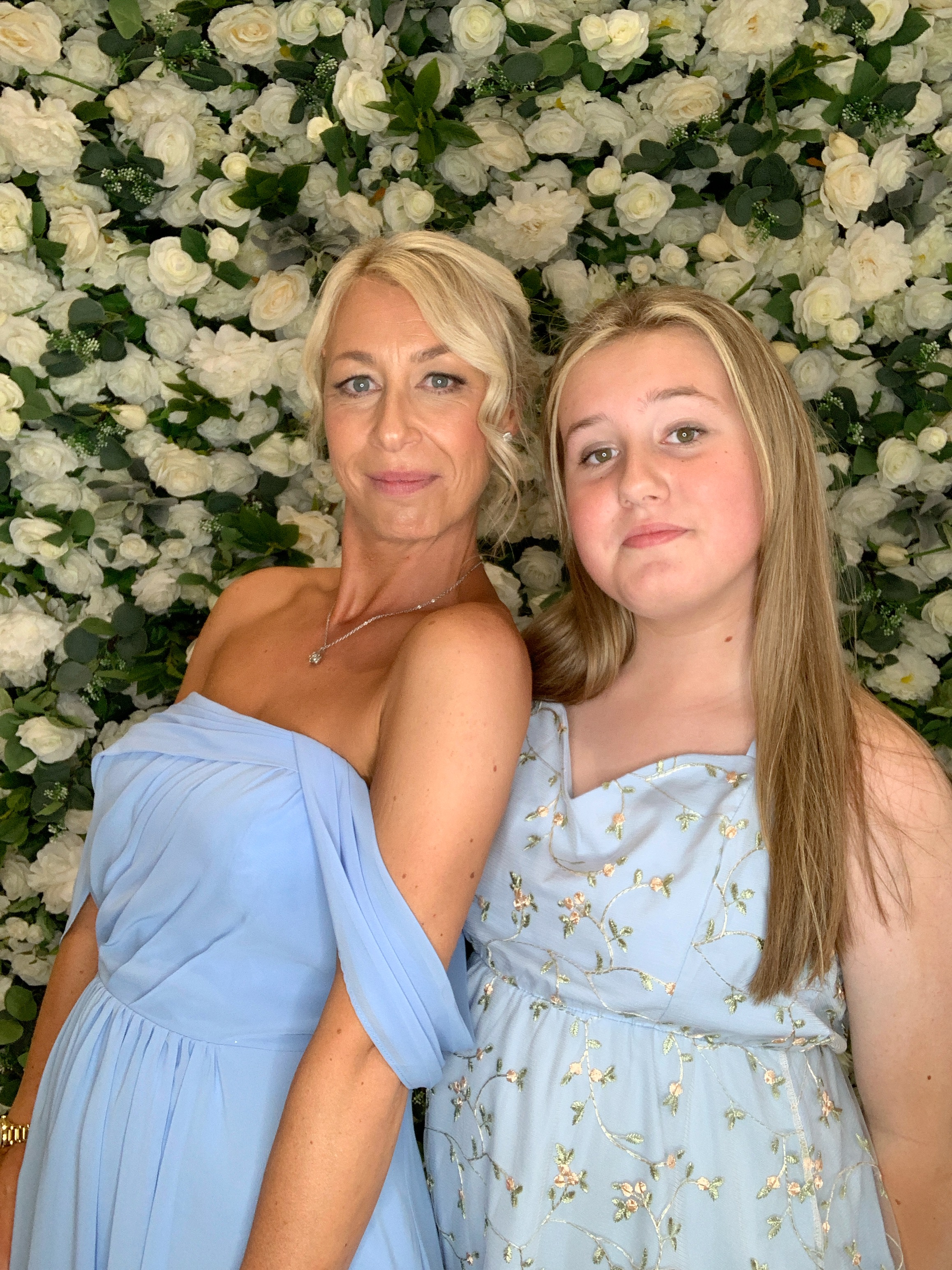 Sophie & Carl Photo Booth Images  | View more photos from the event at gallery.magicimages.uk/u/MagicImages/Sophie-Carl-Photo-Booth-Images