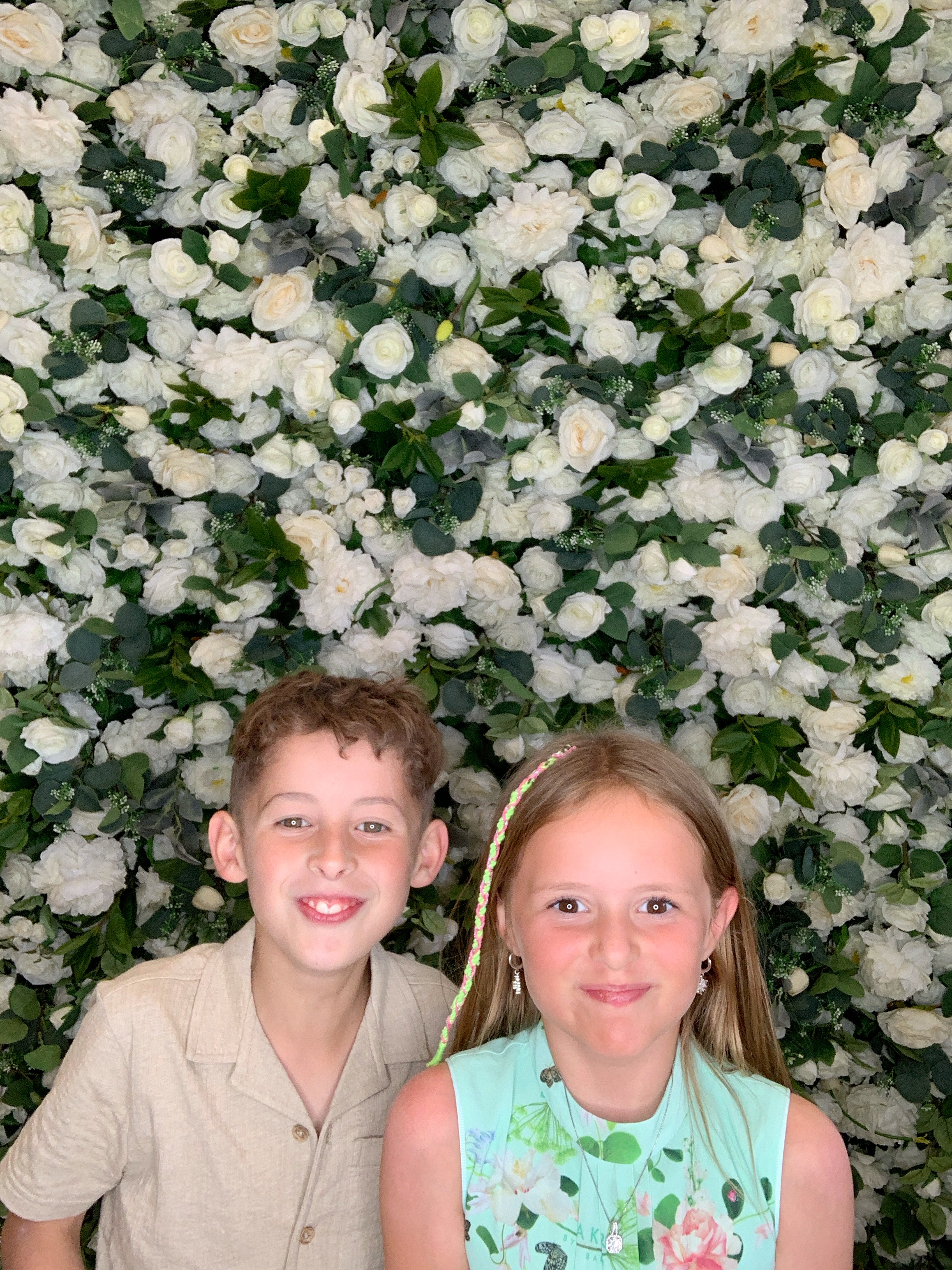 Sophie & Carl Photo Booth Images  | View more photos from the event at gallery.magicimages.uk/u/MagicImages/Sophie-Carl-Photo-Booth-Images