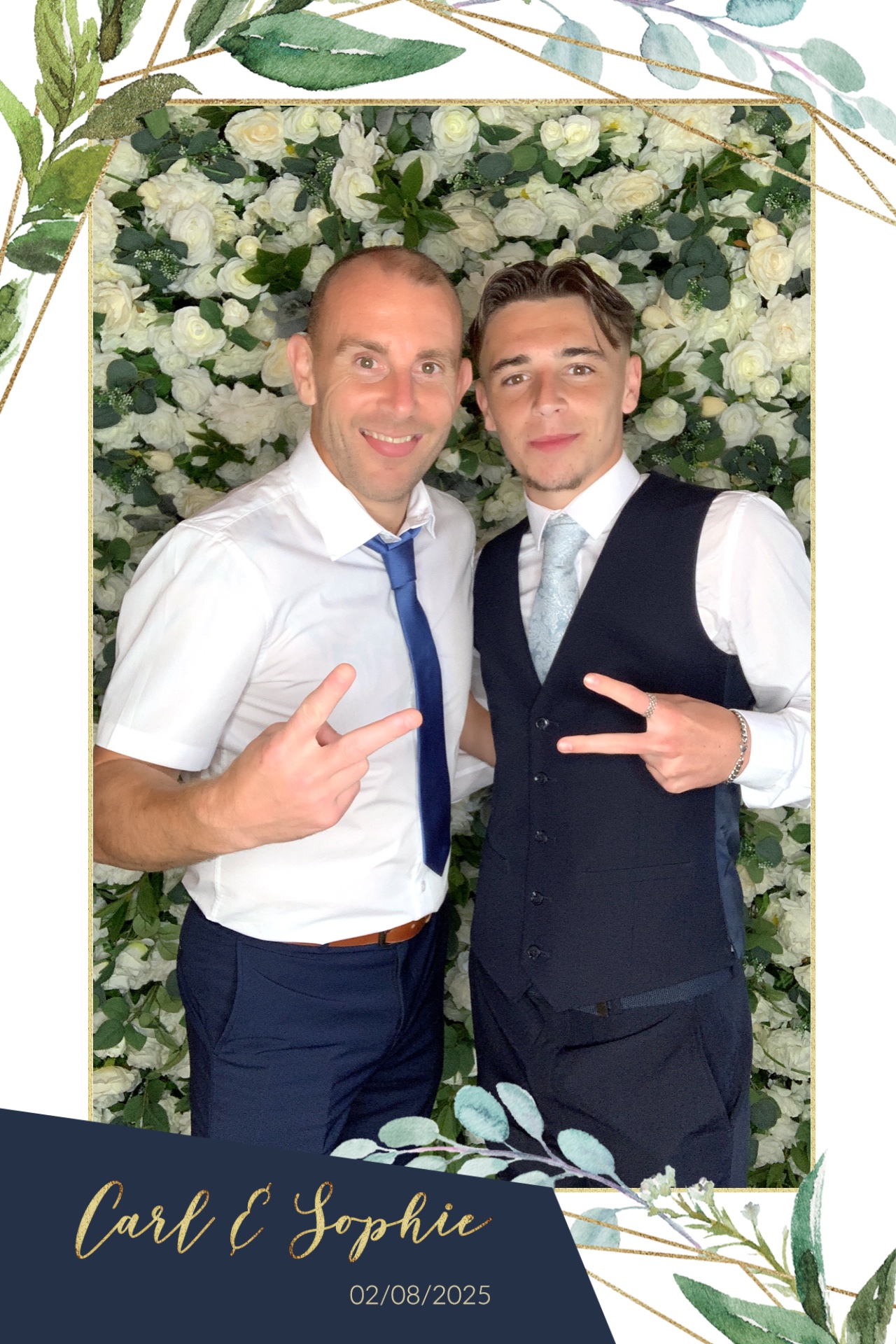 Sophie & Carl Photo Booth Images  | View more photos from the event at gallery.magicimages.uk/u/MagicImages/Sophie-Carl-Photo-Booth-Images