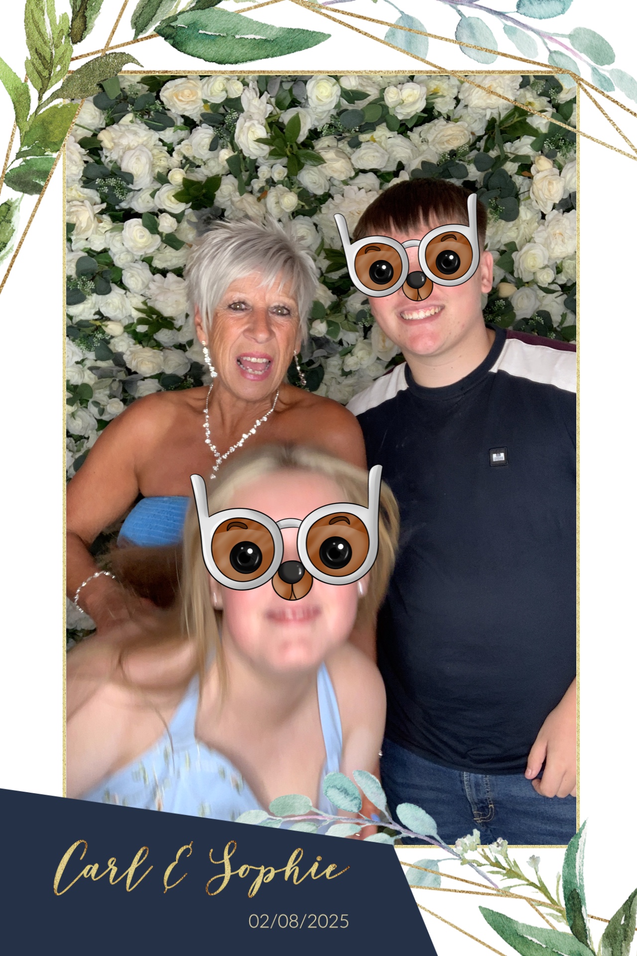 Sophie & Carl Photo Booth Images  | View more photos from the event at gallery.magicimages.uk/u/MagicImages/Sophie-Carl-Photo-Booth-Images