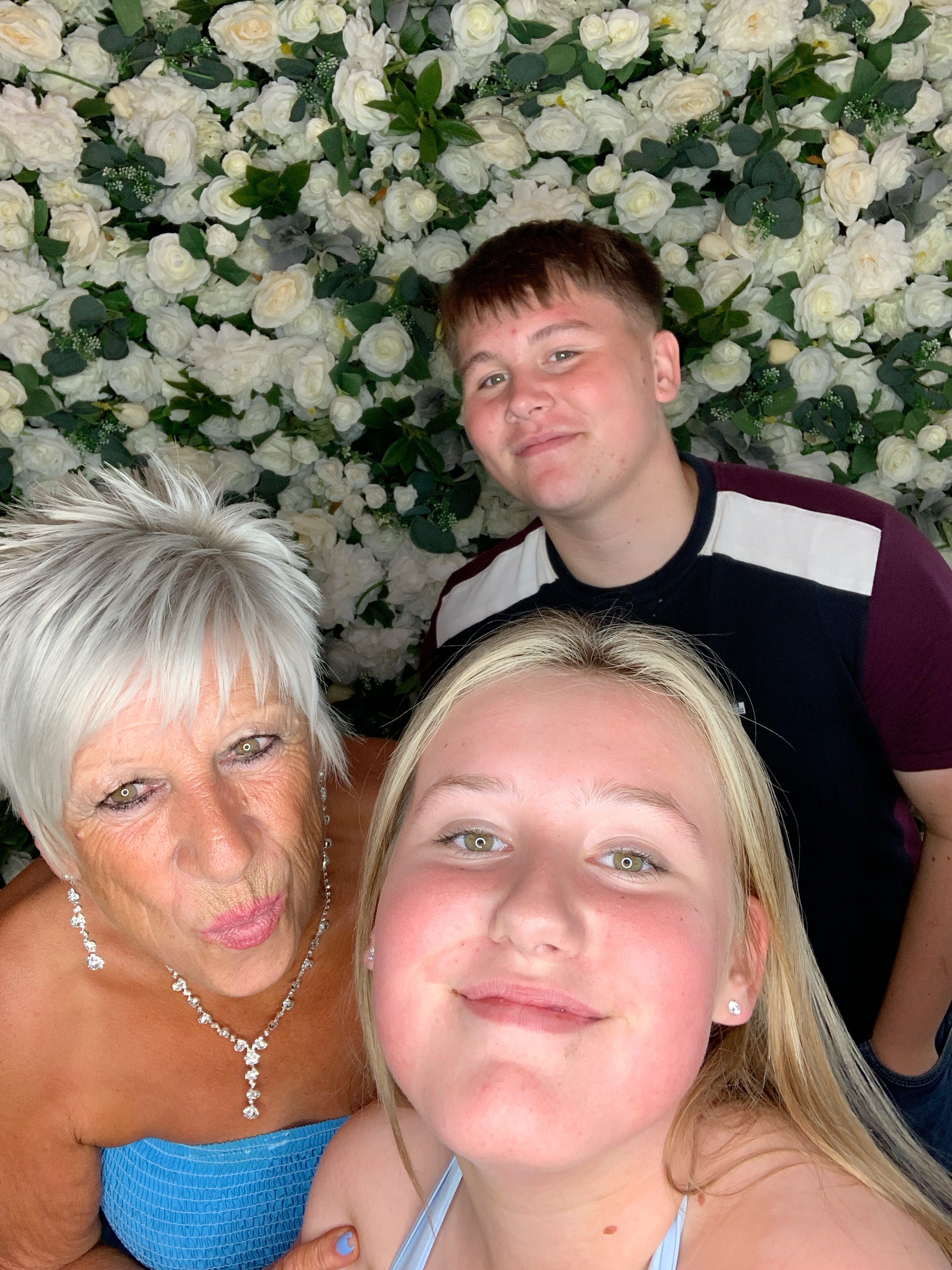 Sophie & Carl Photo Booth Images  | View more photos from the event at gallery.magicimages.uk/u/MagicImages/Sophie-Carl-Photo-Booth-Images