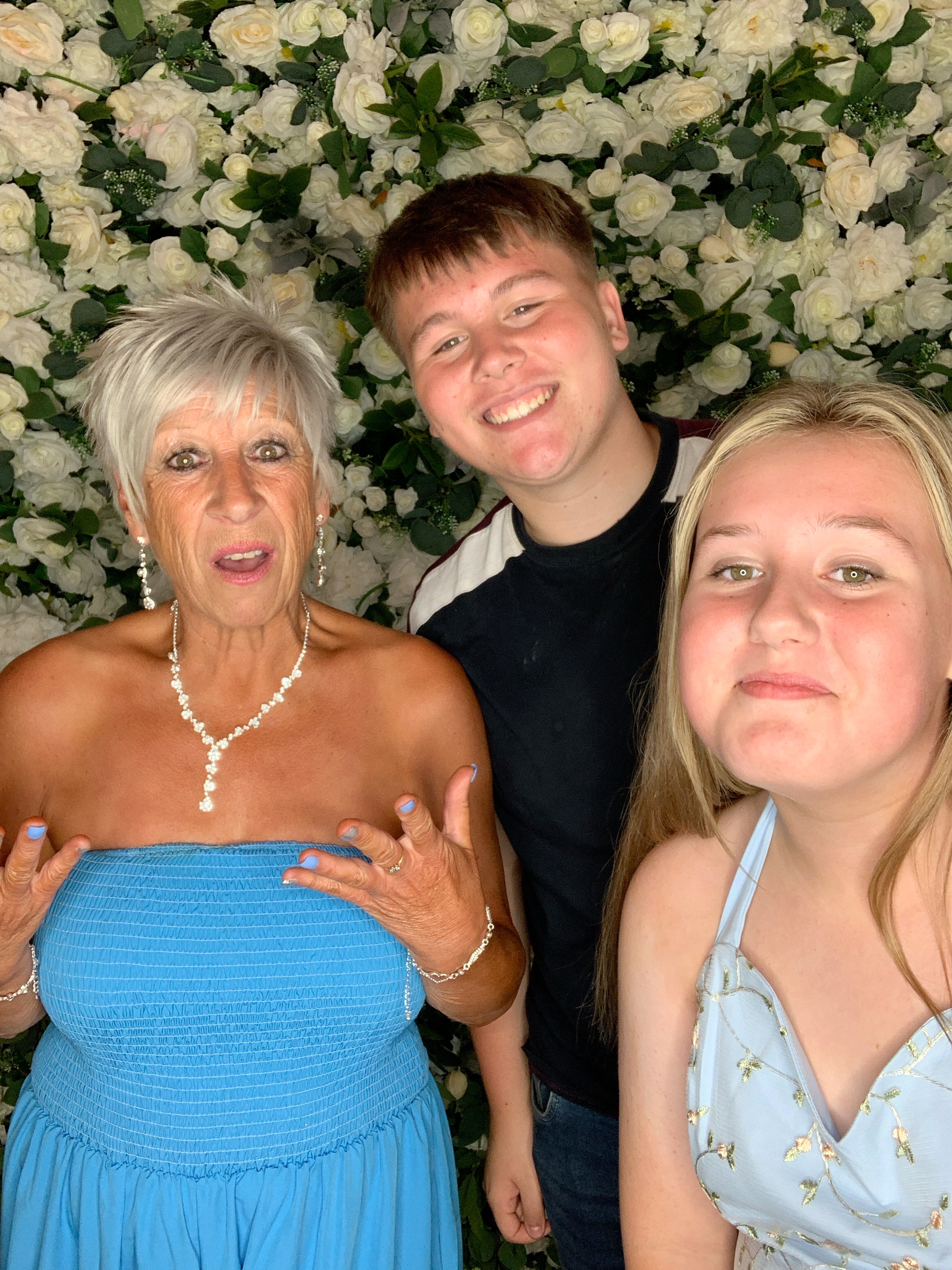 Sophie & Carl Photo Booth Images  | View more photos from the event at gallery.magicimages.uk/u/MagicImages/Sophie-Carl-Photo-Booth-Images