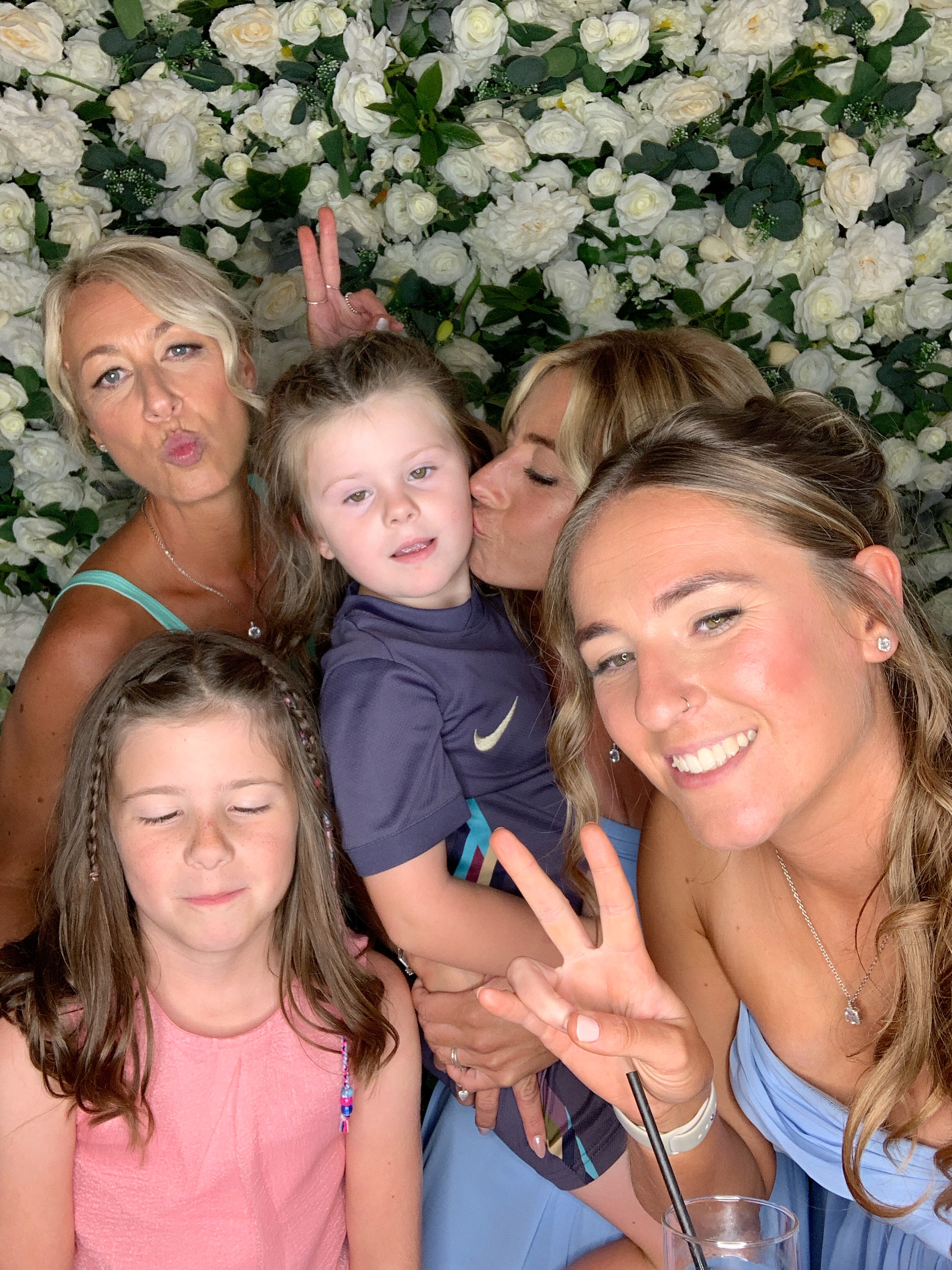 Sophie & Carl Photo Booth Images  | View more photos from the event at gallery.magicimages.uk/u/MagicImages/Sophie-Carl-Photo-Booth-Images