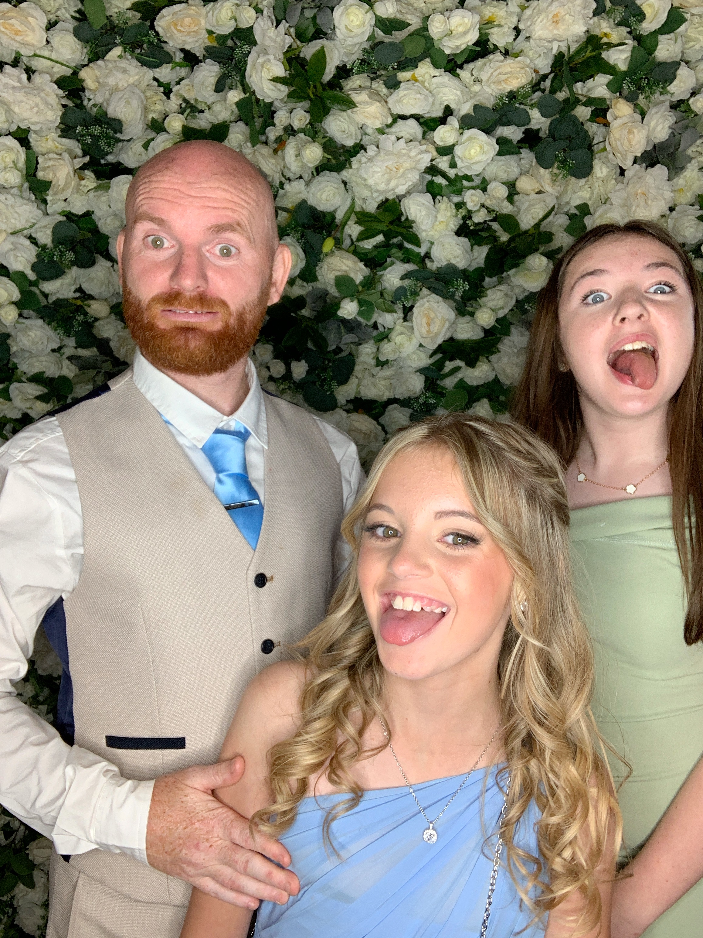 Sophie & Carl Photo Booth Images  | View more photos from the event at gallery.magicimages.uk/u/MagicImages/Sophie-Carl-Photo-Booth-Images