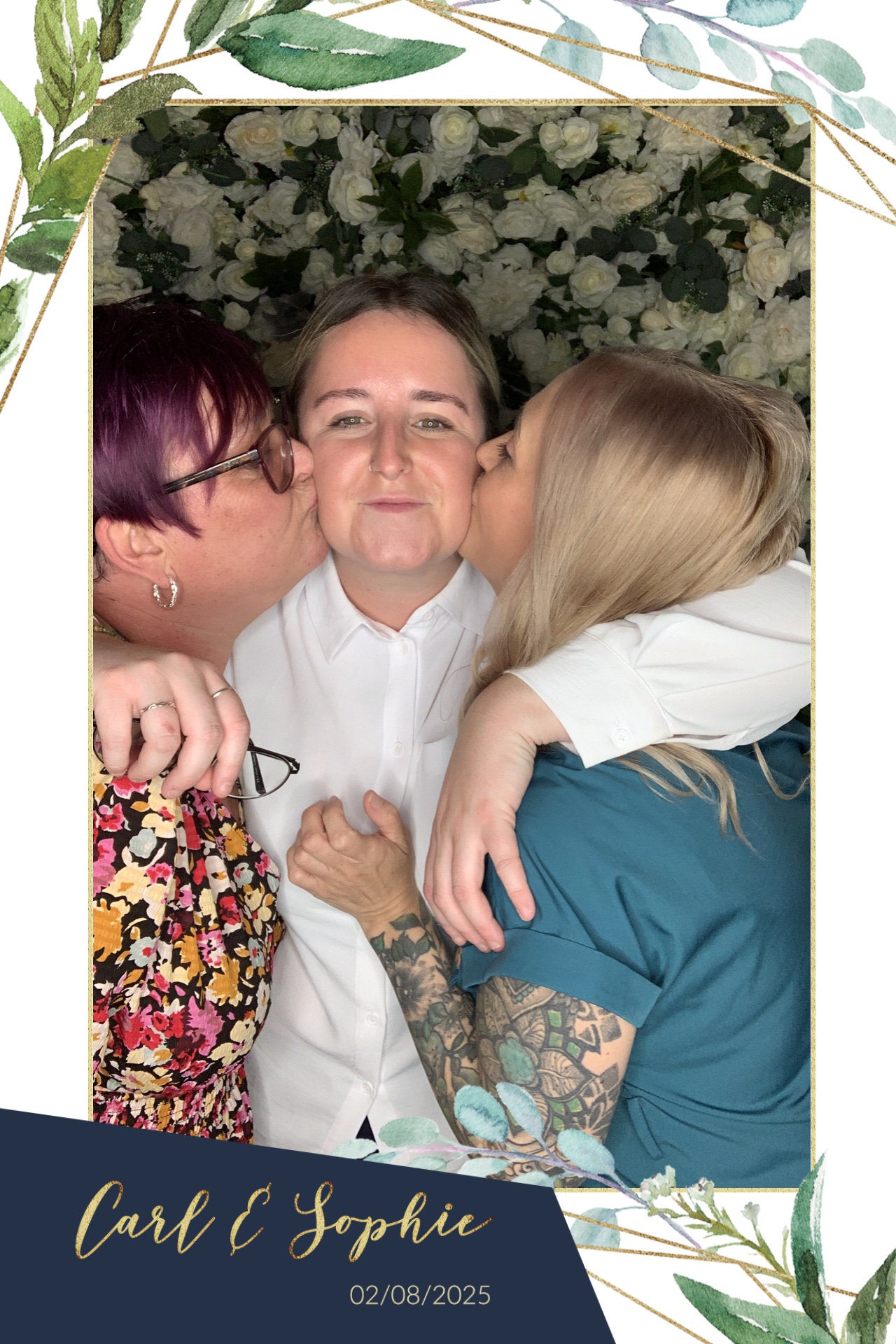 Sophie & Carl Photo Booth Images  | View more photos from the event at gallery.magicimages.uk/u/MagicImages/Sophie-Carl-Photo-Booth-Images