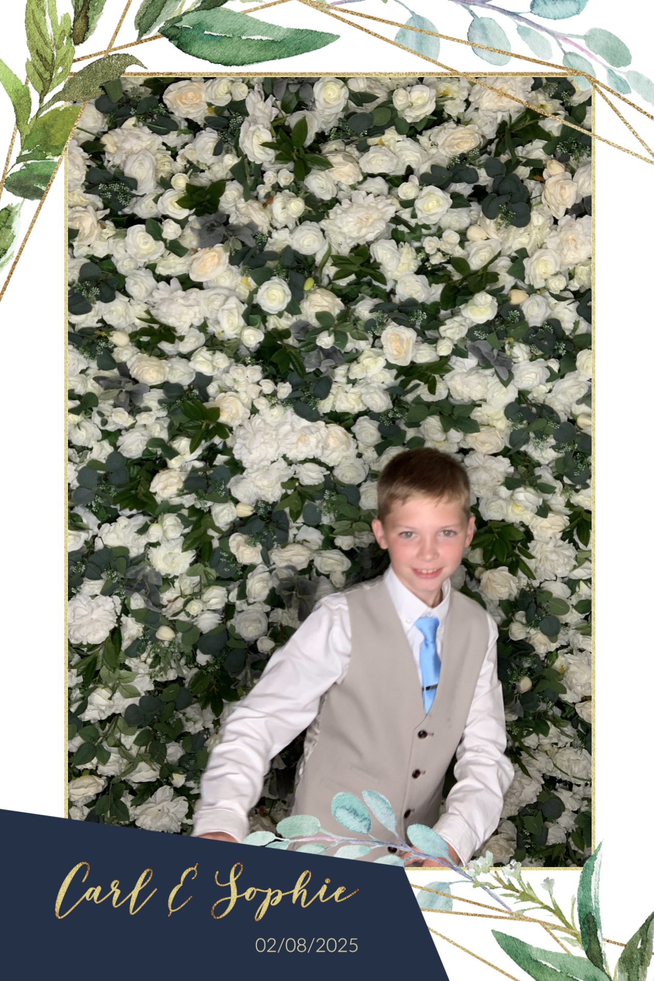 Sophie & Carl Photo Booth Images  | View more photos from the event at gallery.magicimages.uk/u/MagicImages/Sophie-Carl-Photo-Booth-Images