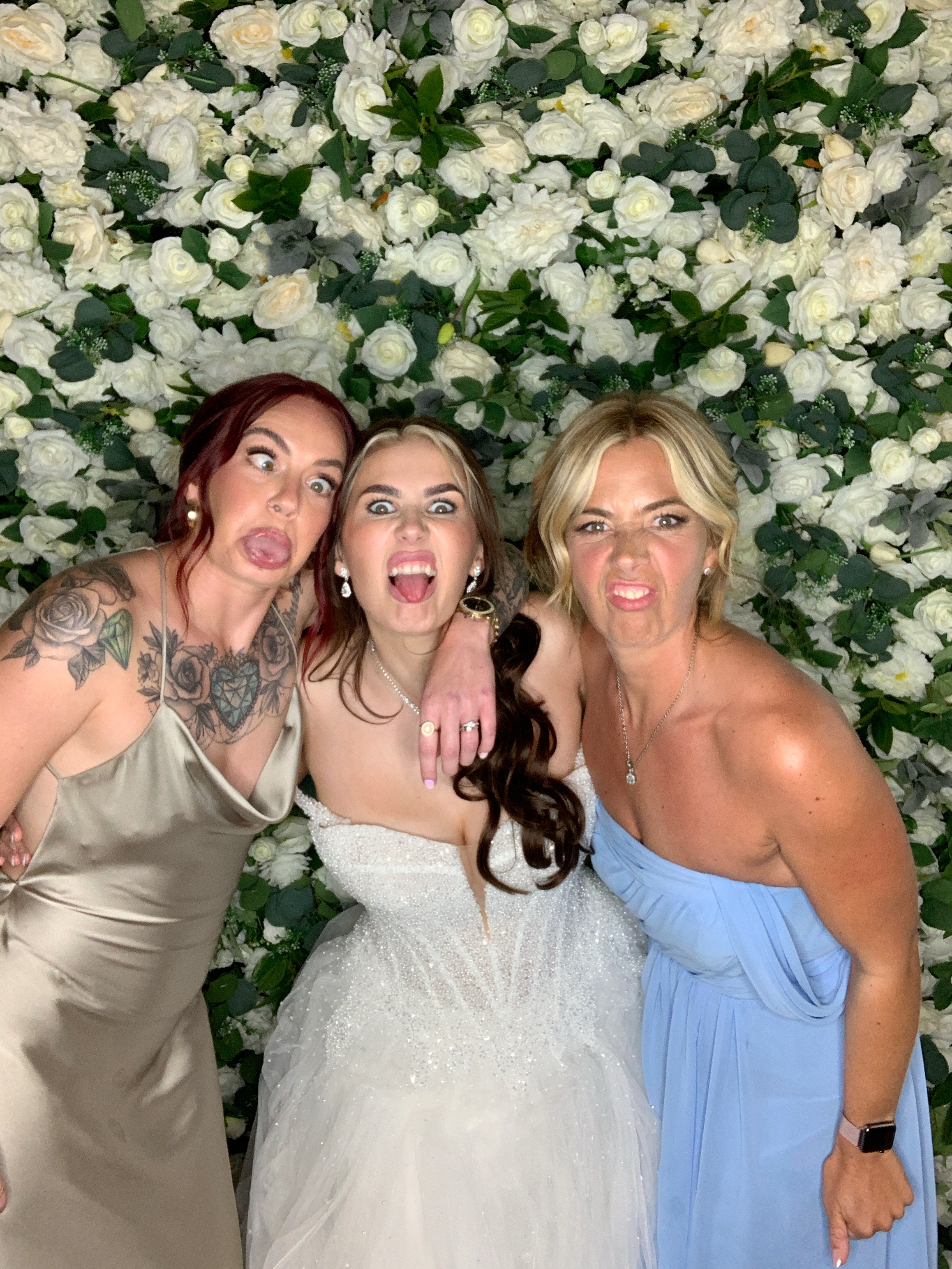 Sophie & Carl Photo Booth Images  | View more photos from the event at gallery.magicimages.uk/u/MagicImages/Sophie-Carl-Photo-Booth-Images