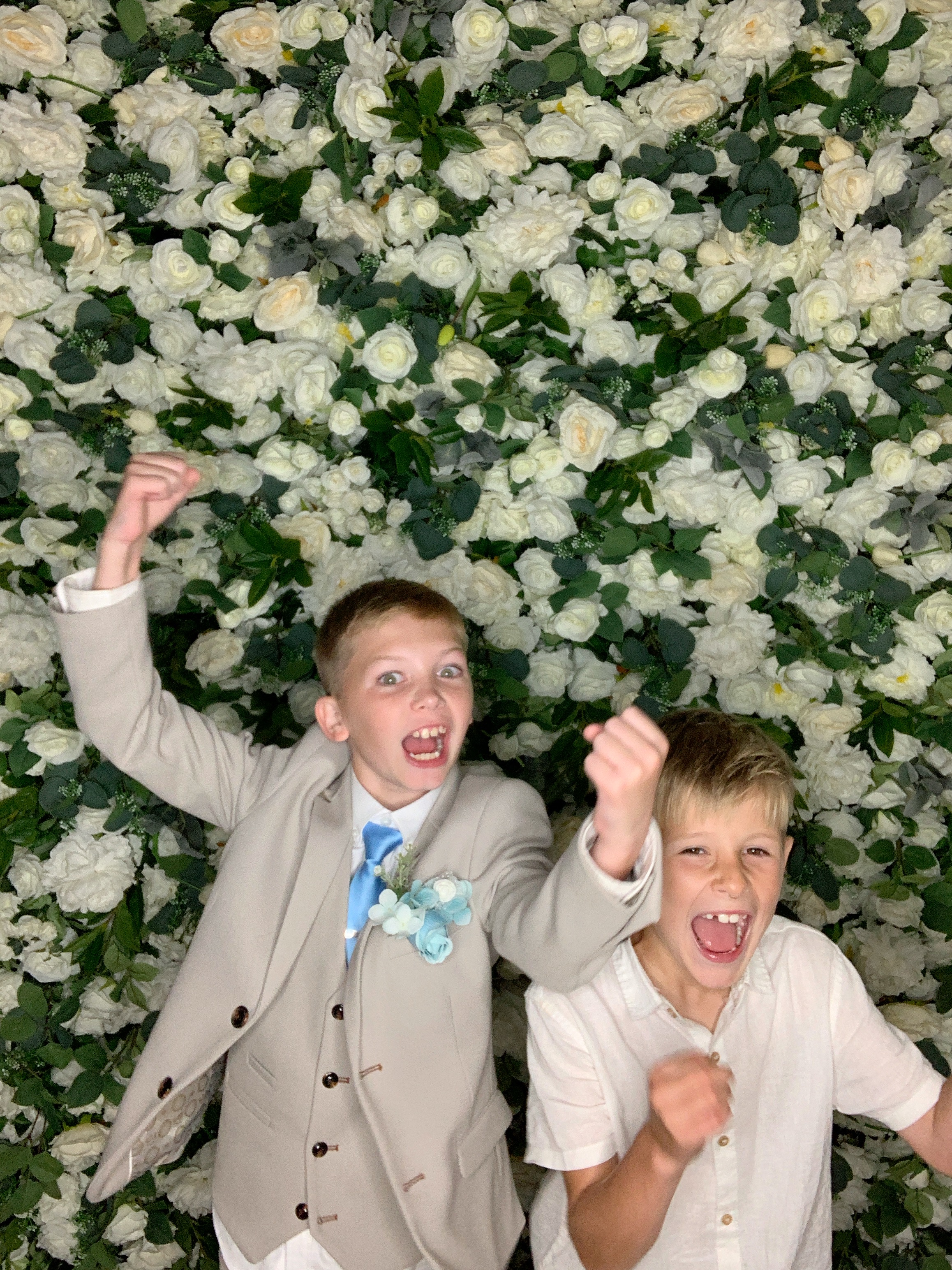 Sophie & Carl Photo Booth Images  | View more photos from the event at gallery.magicimages.uk/u/MagicImages/Sophie-Carl-Photo-Booth-Images