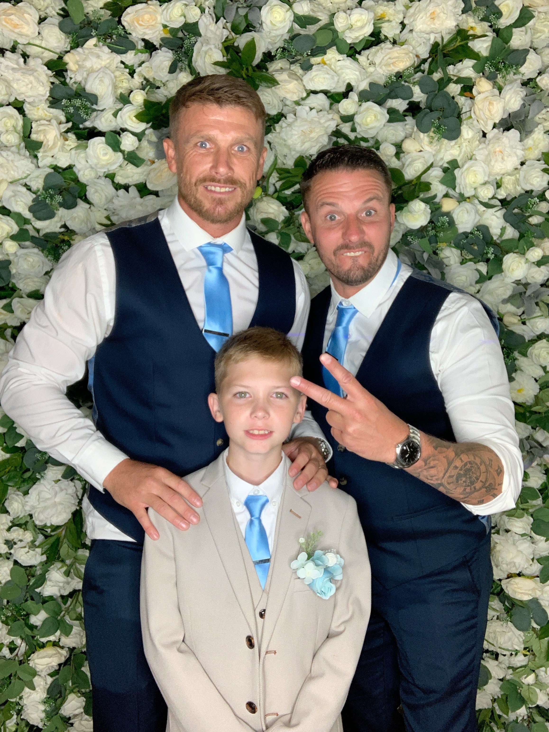 Sophie & Carl Photo Booth Images  | View more photos from the event at gallery.magicimages.uk/u/MagicImages/Sophie-Carl-Photo-Booth-Images