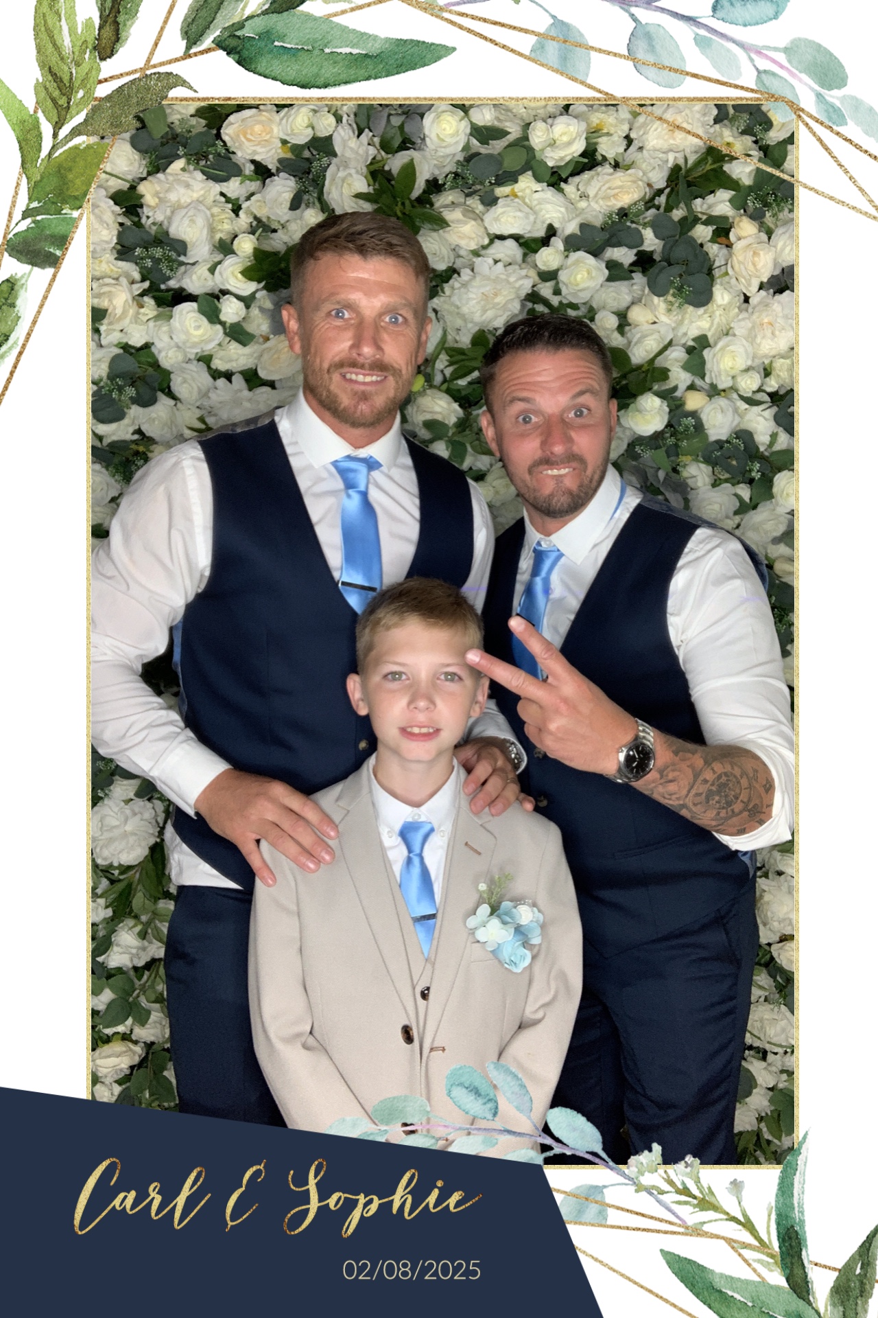 Sophie & Carl Photo Booth Images  | View more photos from the event at gallery.magicimages.uk/u/MagicImages/Sophie-Carl-Photo-Booth-Images