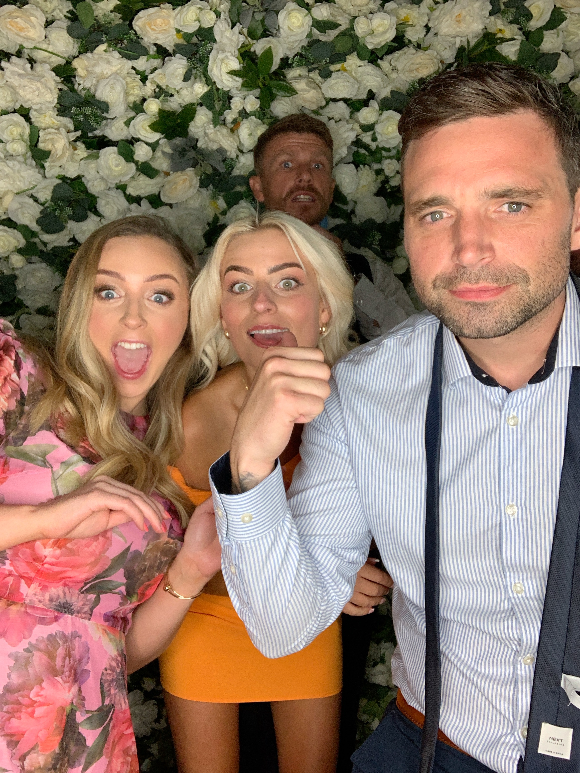 Sophie & Carl Photo Booth Images  | View more photos from the event at gallery.magicimages.uk/u/MagicImages/Sophie-Carl-Photo-Booth-Images