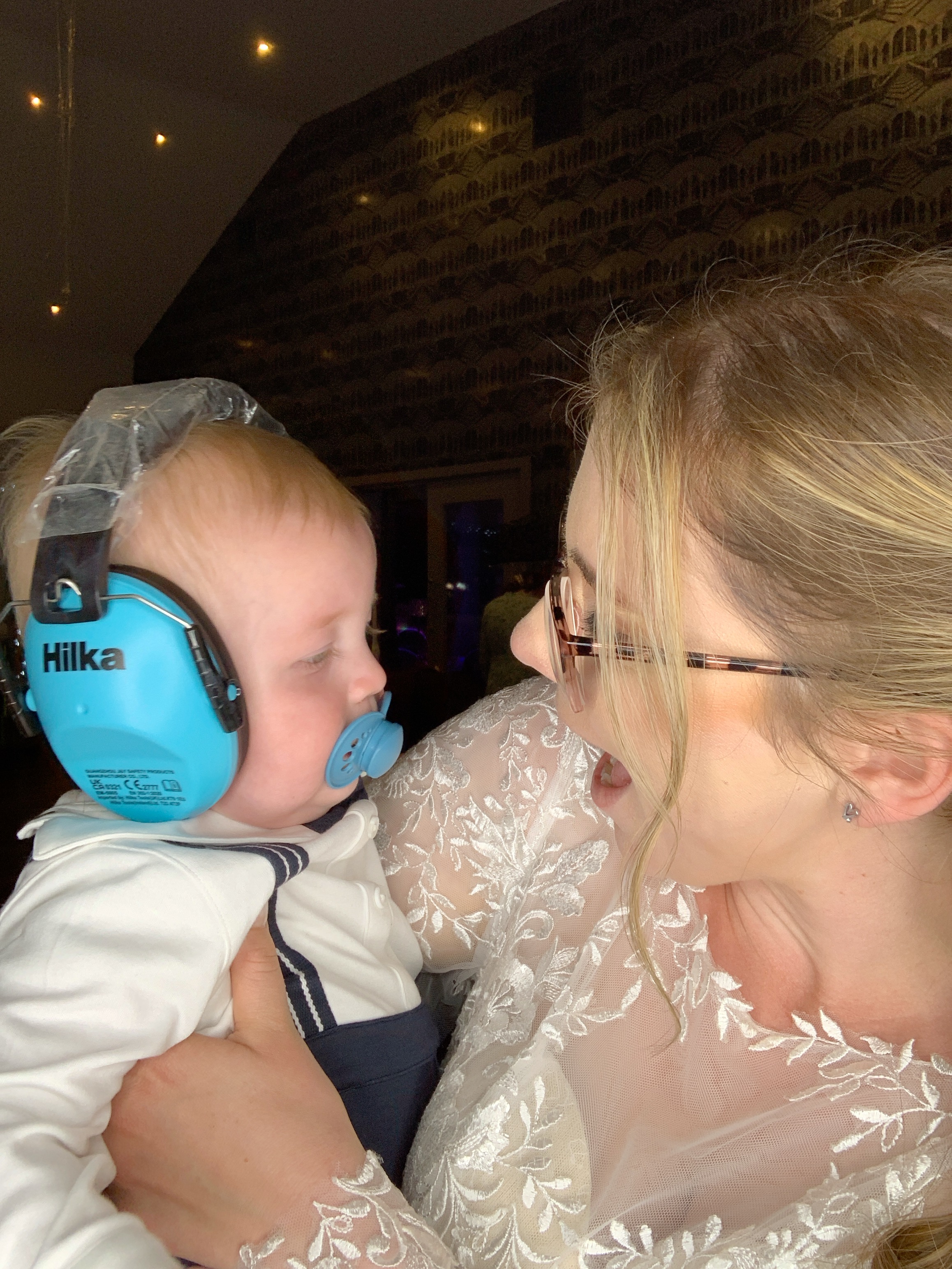 Sophie & Elliott  | View more photos from the event at gallery.magicimages.uk/u/MagicImages/Sophie-Elliott