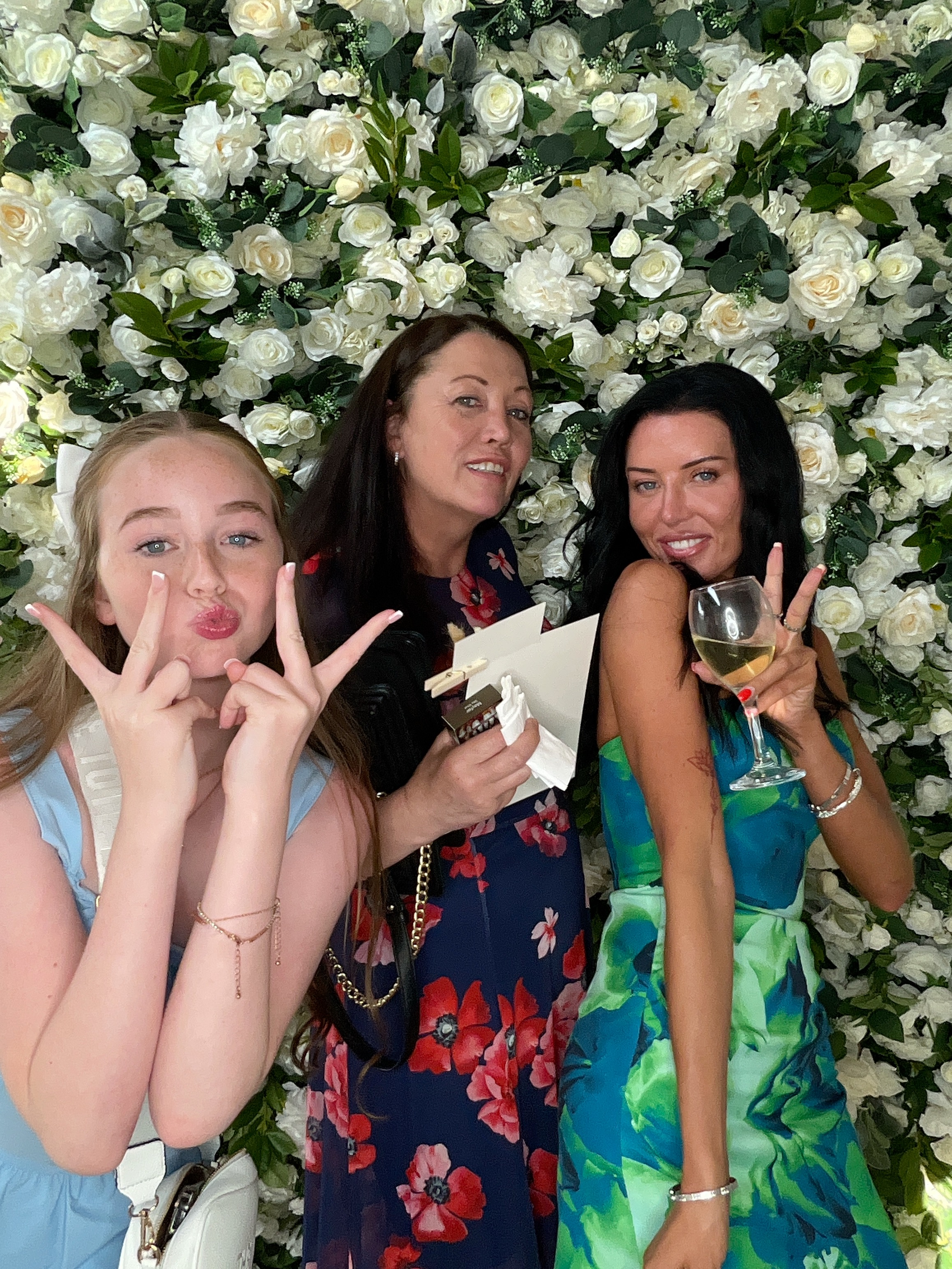 Sophie & Joe Photo booth images  | View more photos from the event at gallery.magicimages.uk/u/MagicImages/Sophie-Joe-Photo-booth-images