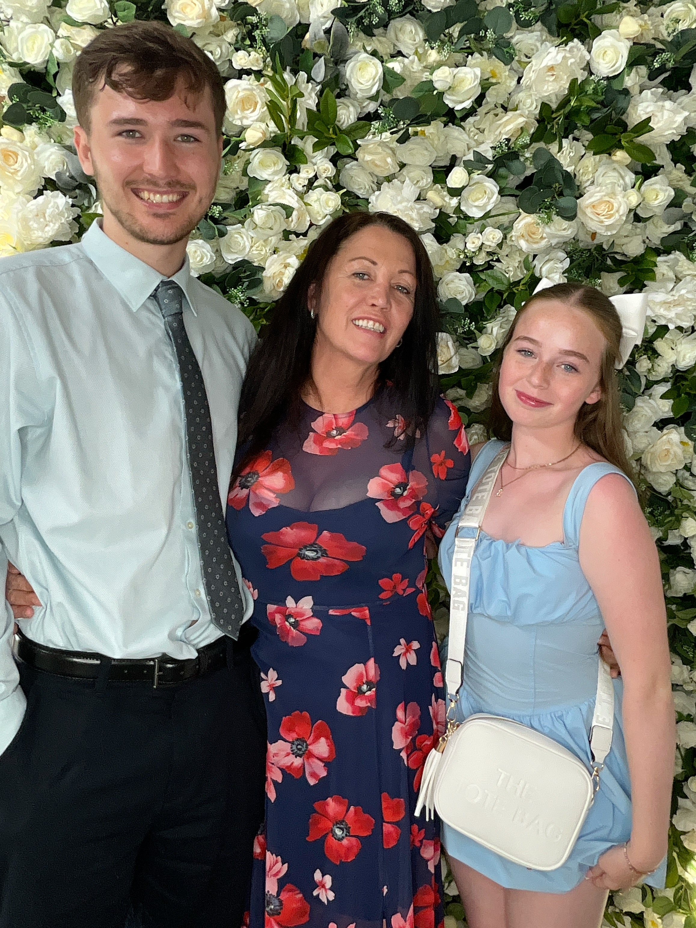 Sophie & Joe Photo booth images  | View more photos from the event at gallery.magicimages.uk/u/MagicImages/Sophie-Joe-Photo-booth-images