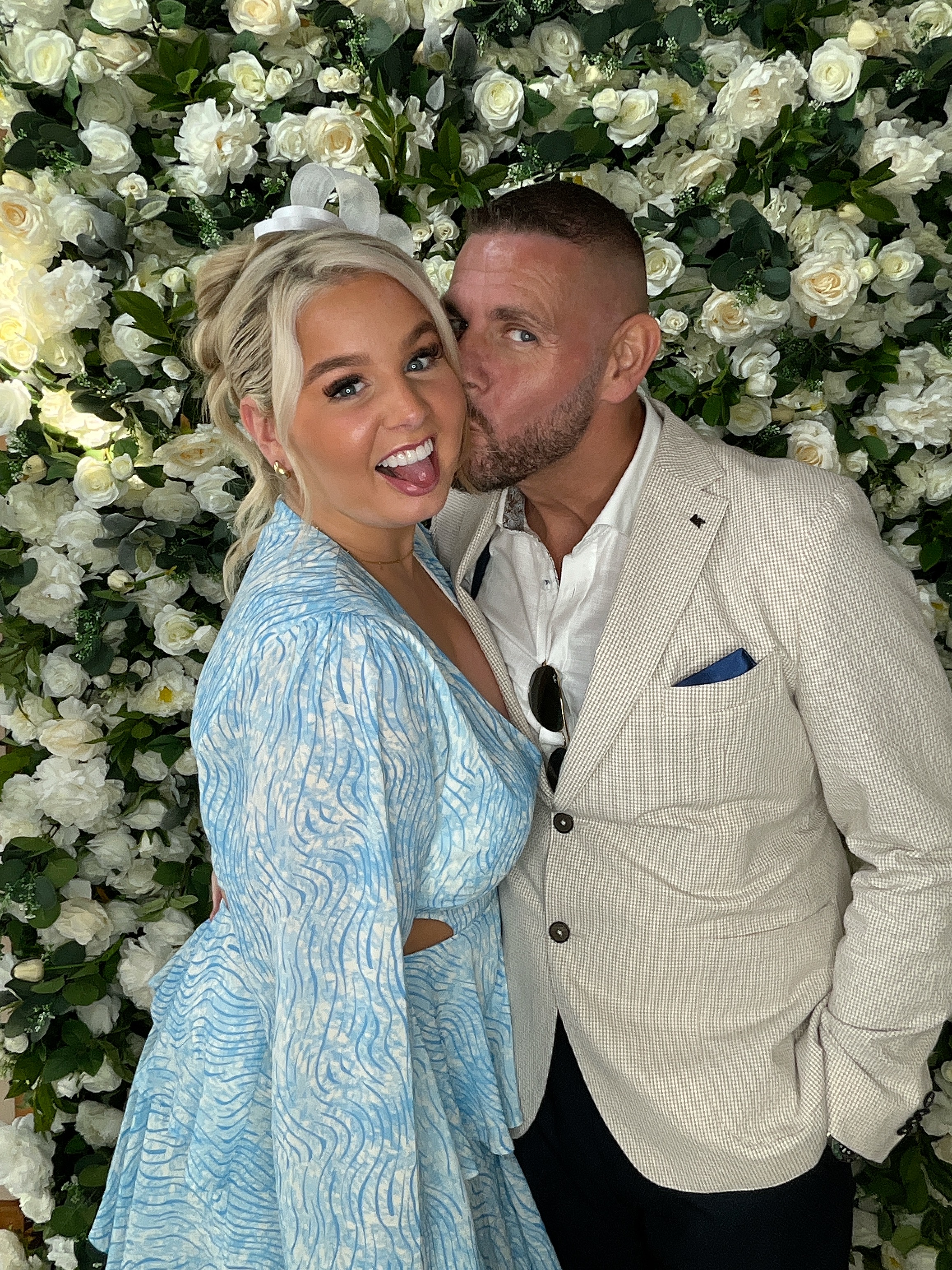 Sophie & Joe Photo booth images  | View more photos from the event at gallery.magicimages.uk/u/MagicImages/Sophie-Joe-Photo-booth-images