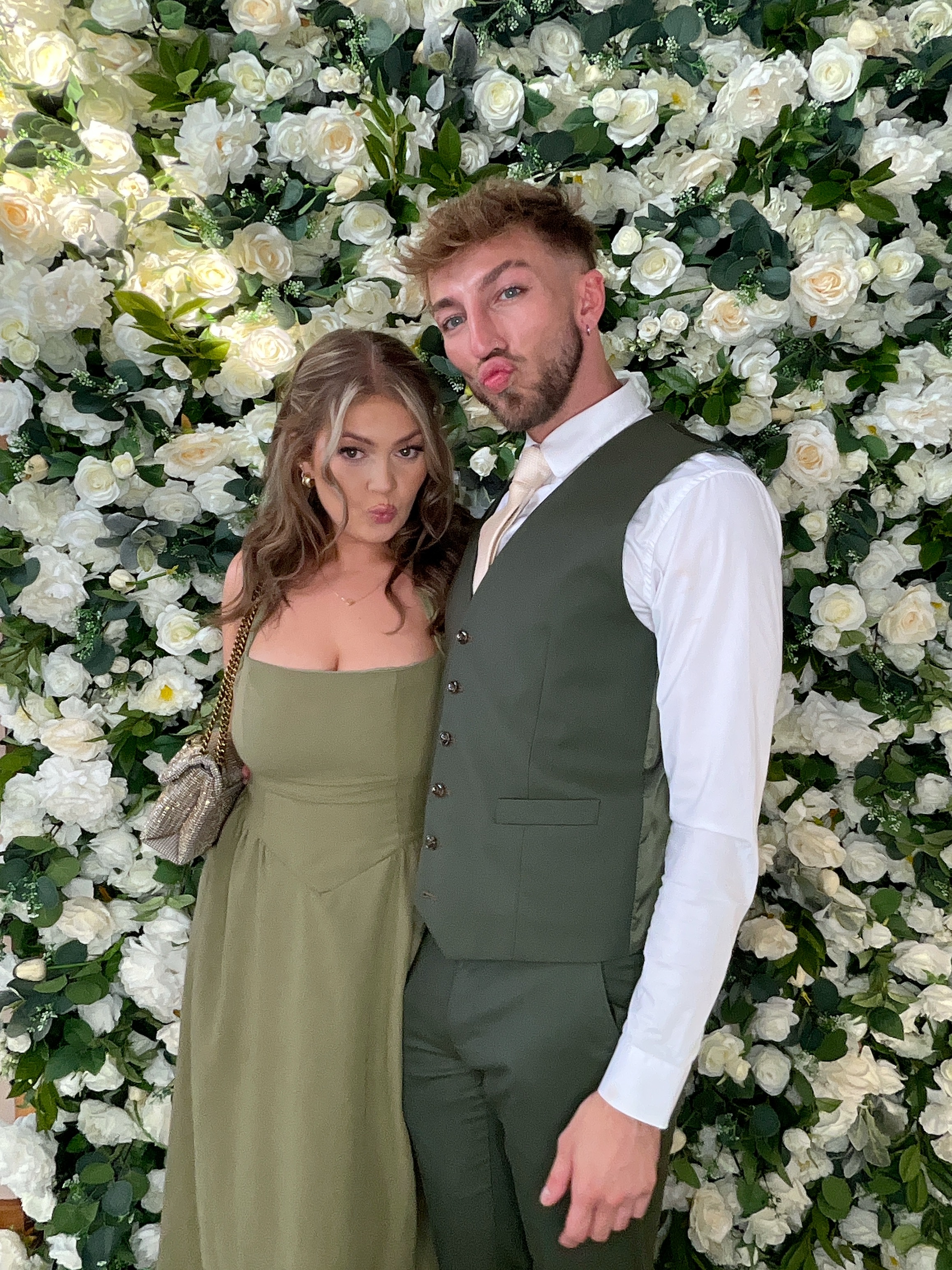 Sophie & Joe Photo booth images  | View more photos from the event at gallery.magicimages.uk/u/MagicImages/Sophie-Joe-Photo-booth-images