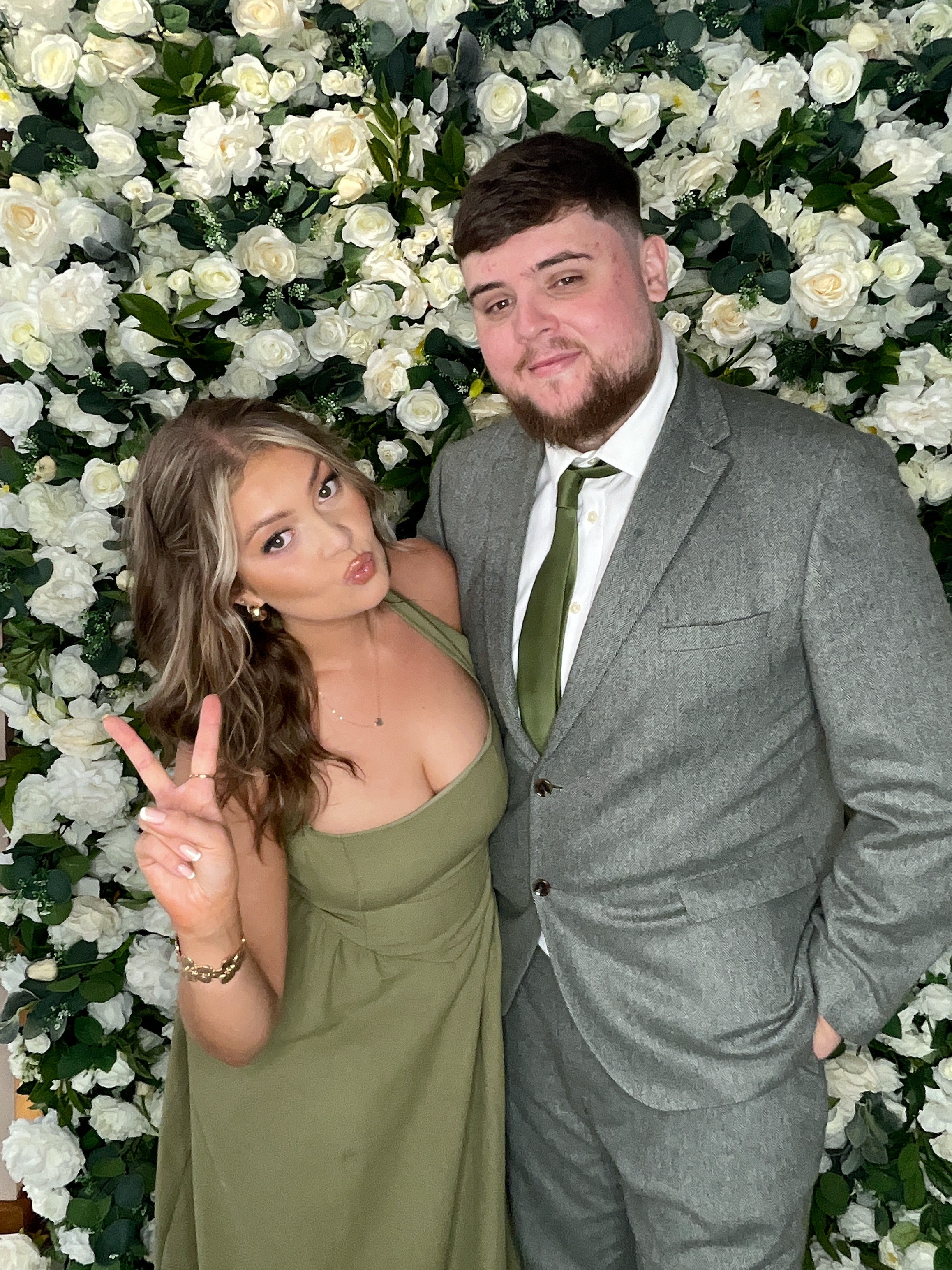 Sophie & Joe Photo booth images  | View more photos from the event at gallery.magicimages.uk/u/MagicImages/Sophie-Joe-Photo-booth-images