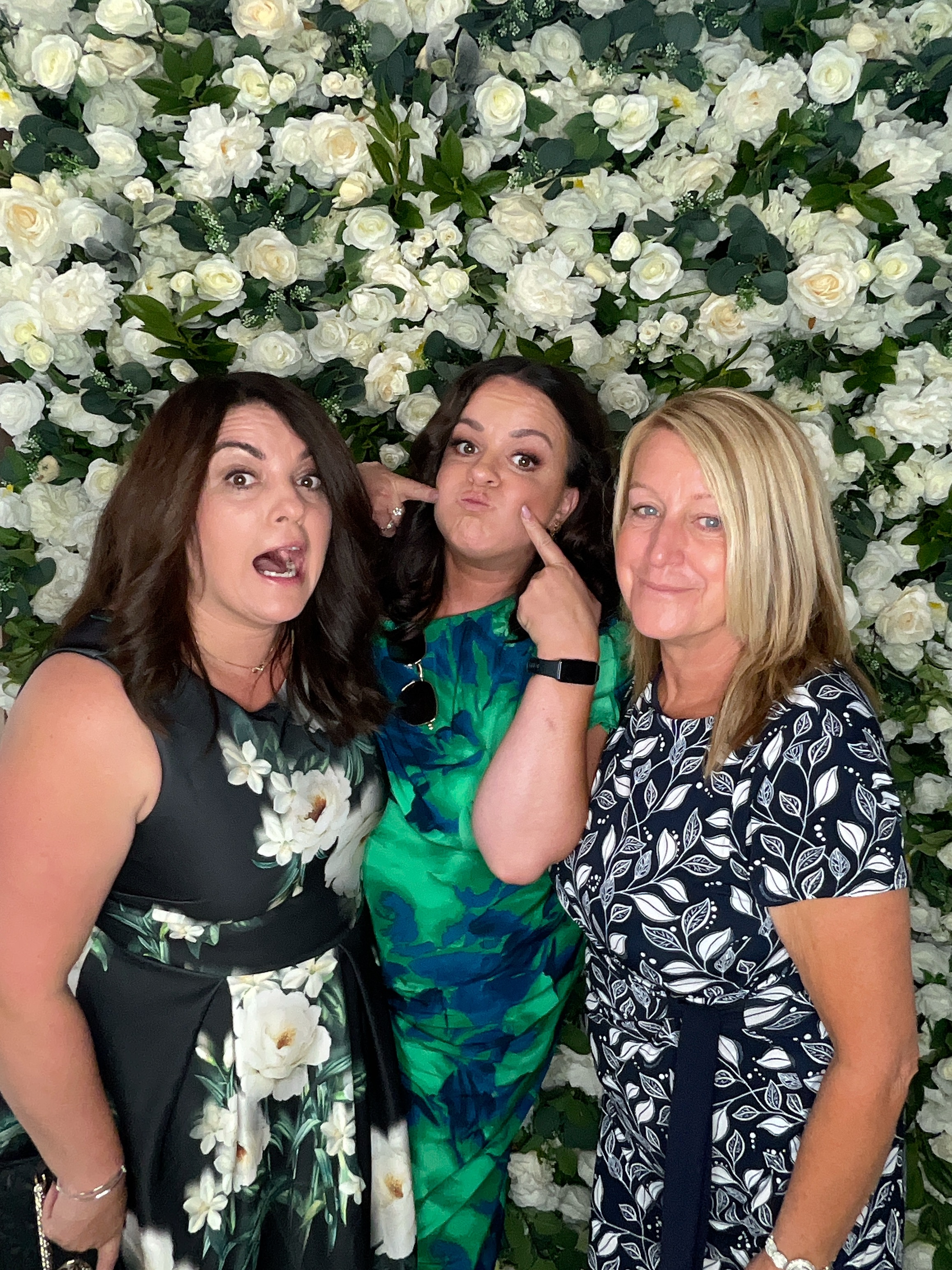 Sophie & Joe Photo booth images  | View more photos from the event at gallery.magicimages.uk/u/MagicImages/Sophie-Joe-Photo-booth-images