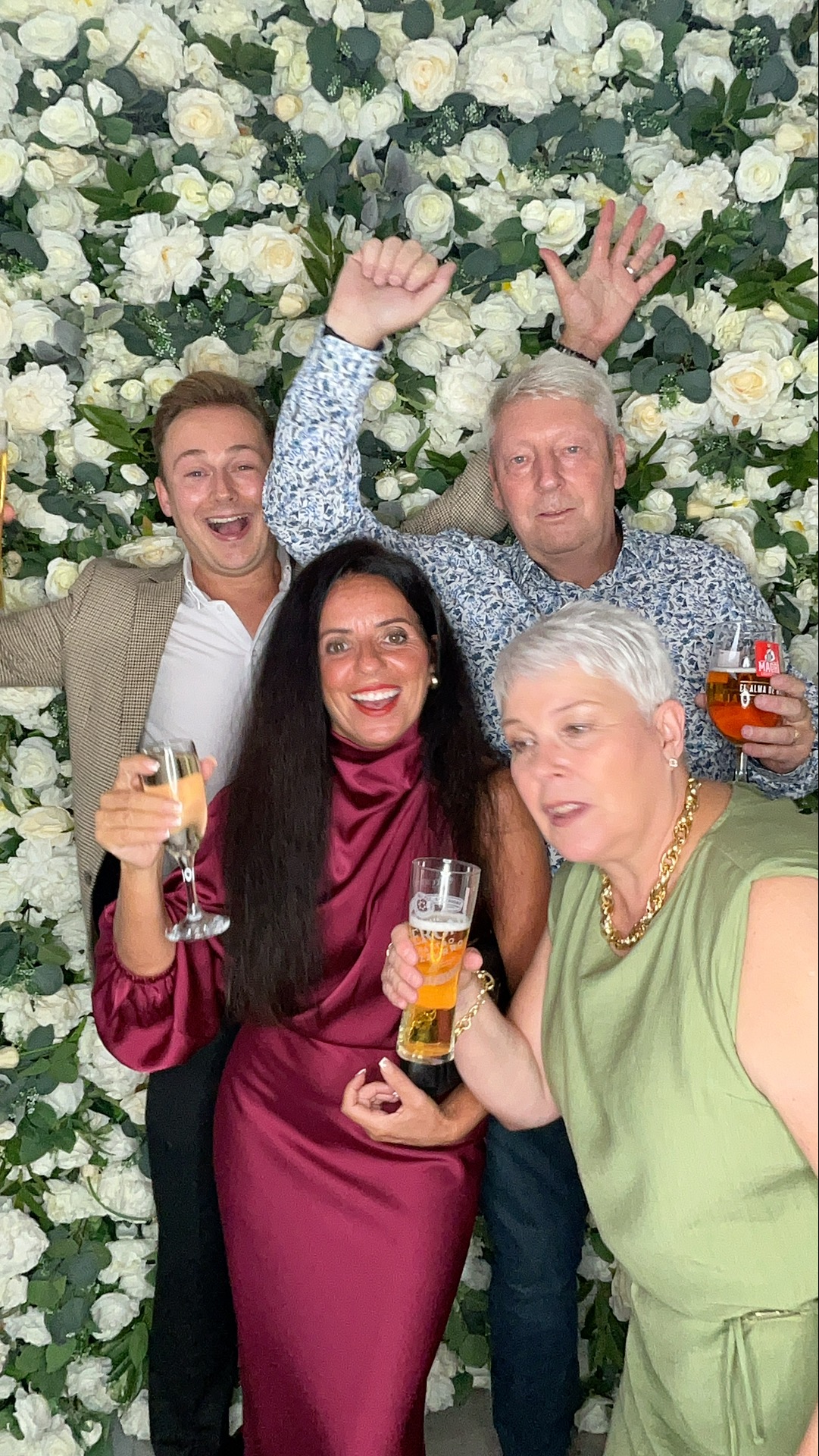 Sophie & Joe Photo booth images  | View more photos from the event at gallery.magicimages.uk/u/MagicImages/Sophie-Joe-Photo-booth-images