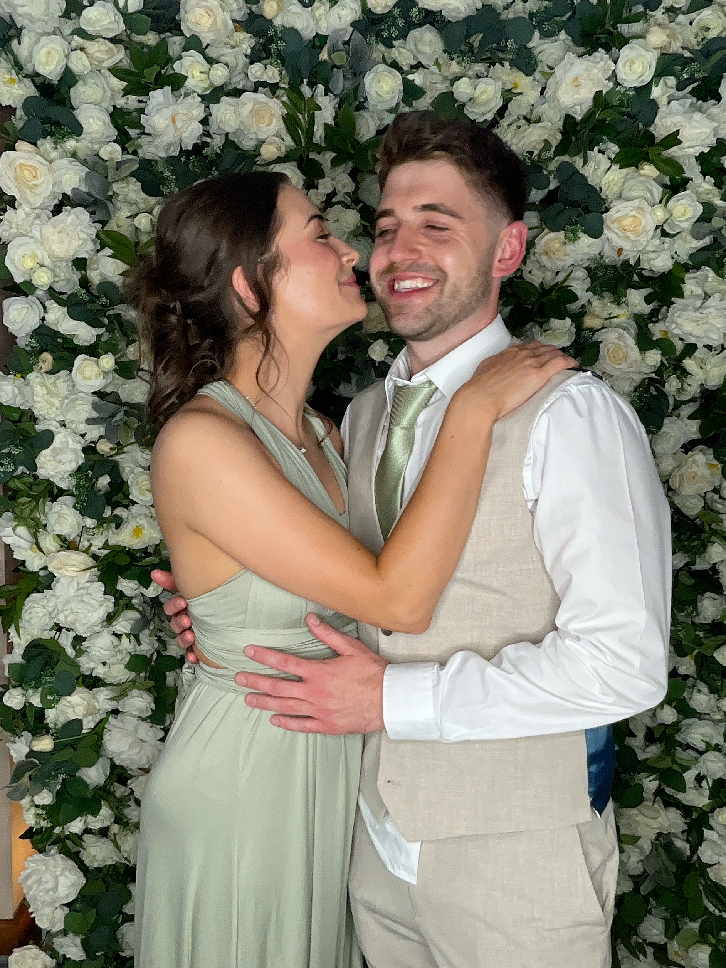 Sophie & Joe Photo booth images  | View more photos from the event at gallery.magicimages.uk/u/MagicImages/Sophie-Joe-Photo-booth-images