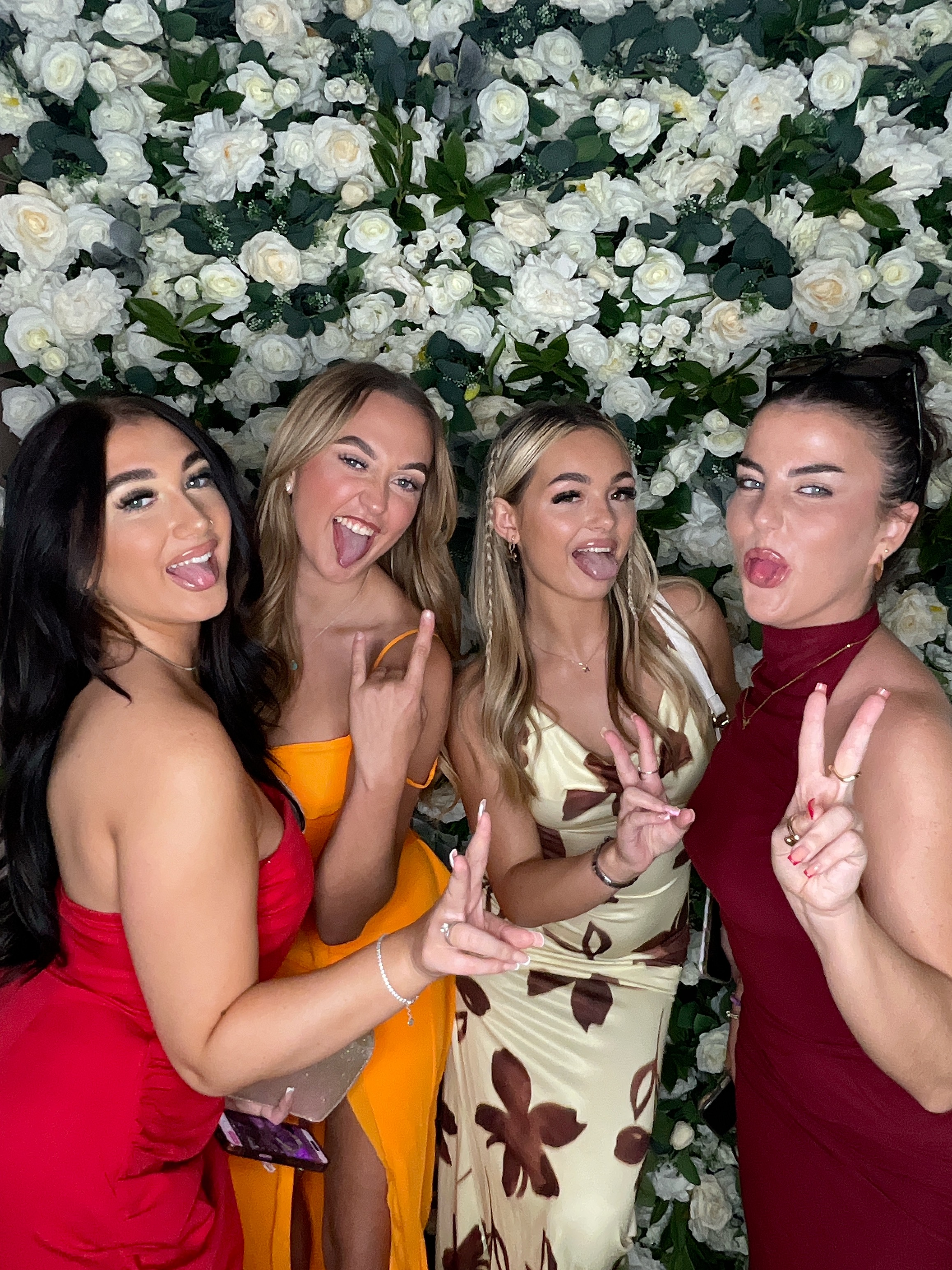 Sophie & Joe Photo booth images  | View more photos from the event at gallery.magicimages.uk/u/MagicImages/Sophie-Joe-Photo-booth-images