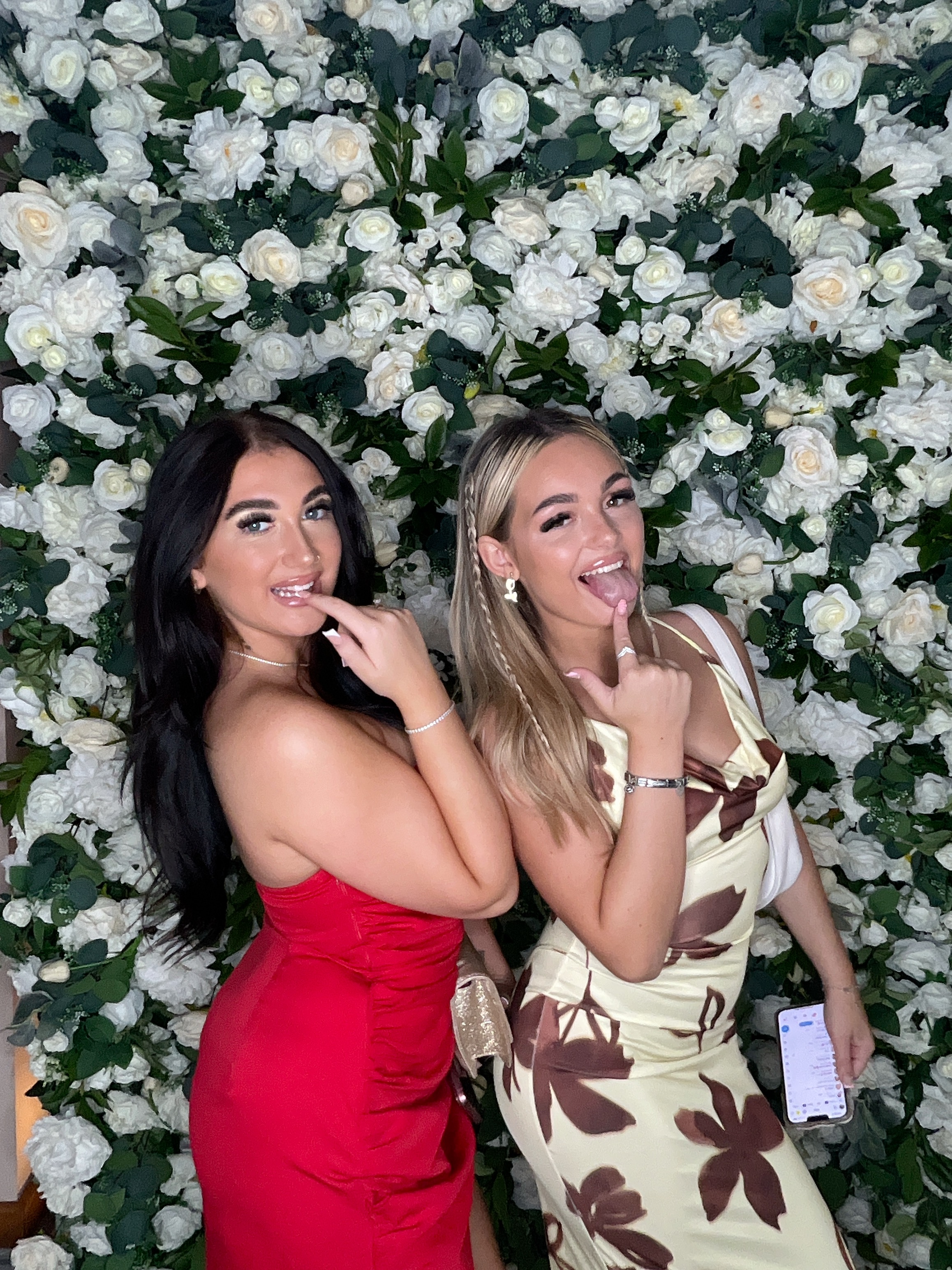 Sophie & Joe Photo booth images  | View more photos from the event at gallery.magicimages.uk/u/MagicImages/Sophie-Joe-Photo-booth-images