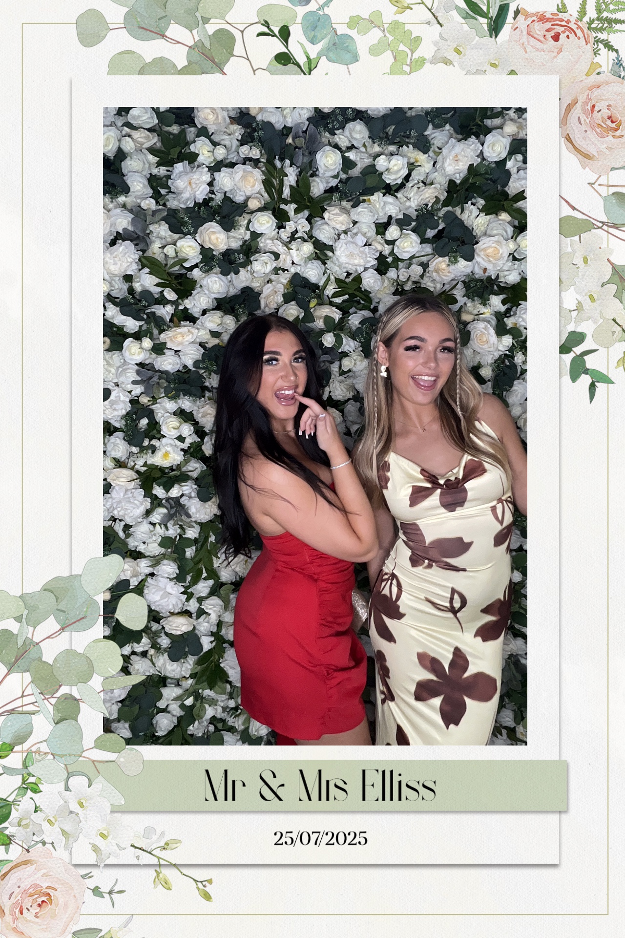 Sophie & Joe Photo booth images  | View more photos from the event at gallery.magicimages.uk/u/MagicImages/Sophie-Joe-Photo-booth-images