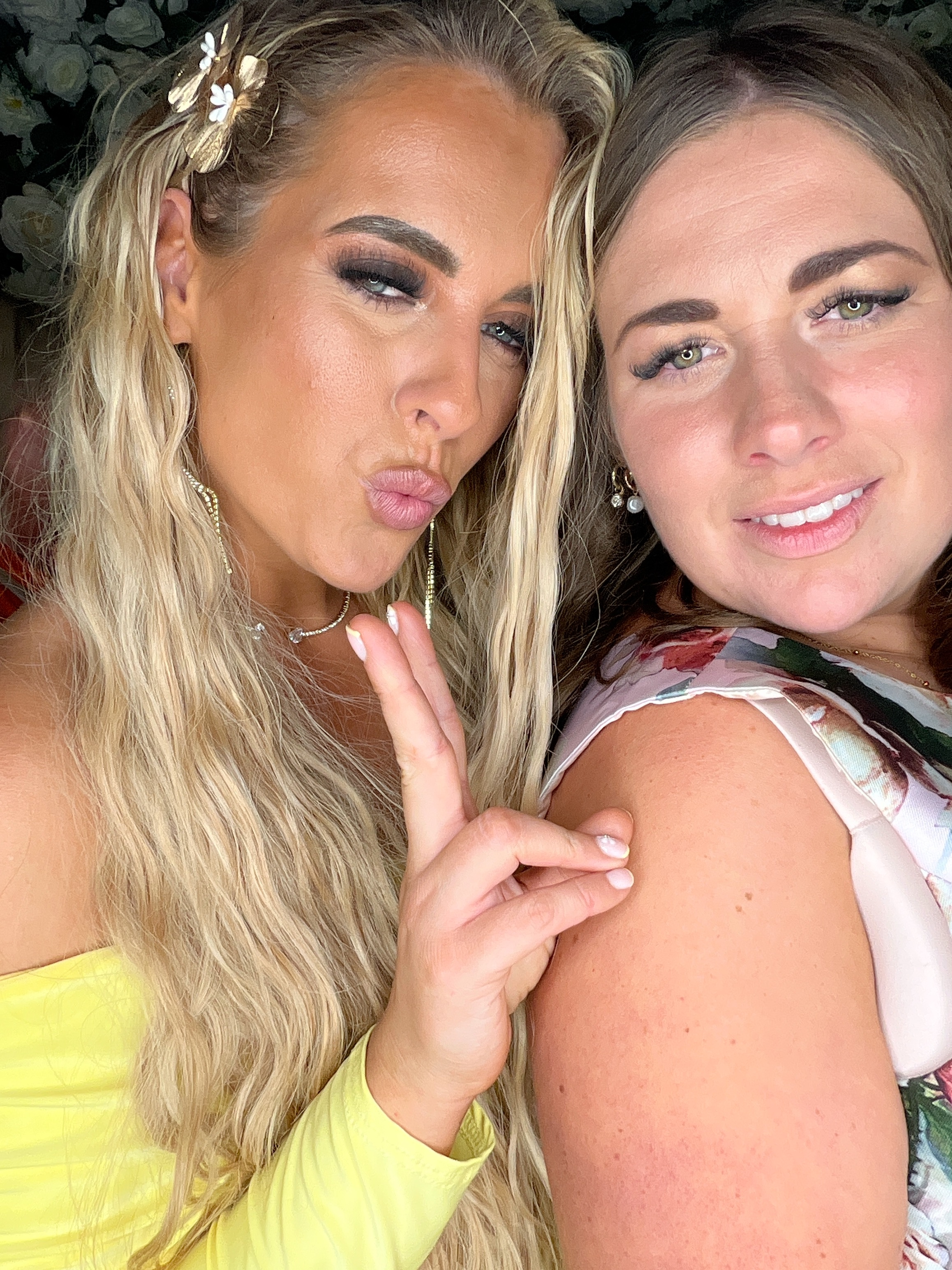 Sophie & Joe Photo booth images  | View more photos from the event at gallery.magicimages.uk/u/MagicImages/Sophie-Joe-Photo-booth-images