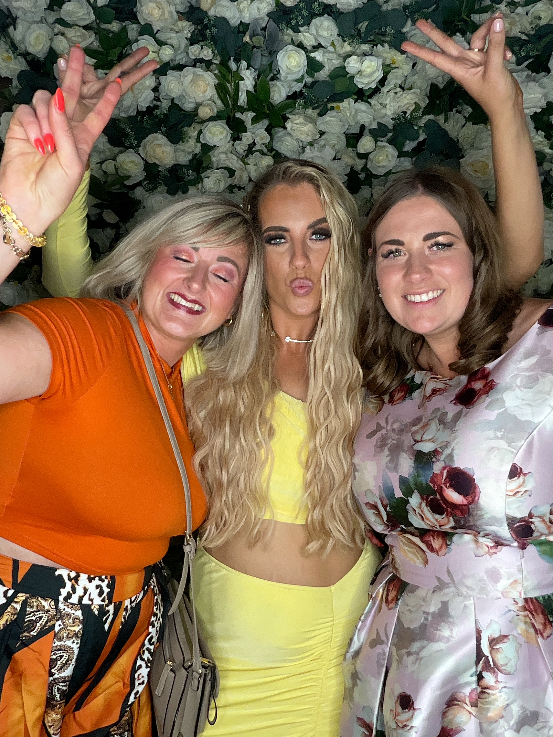 Sophie & Joe Photo booth images  | View more photos from the event at gallery.magicimages.uk/u/MagicImages/Sophie-Joe-Photo-booth-images