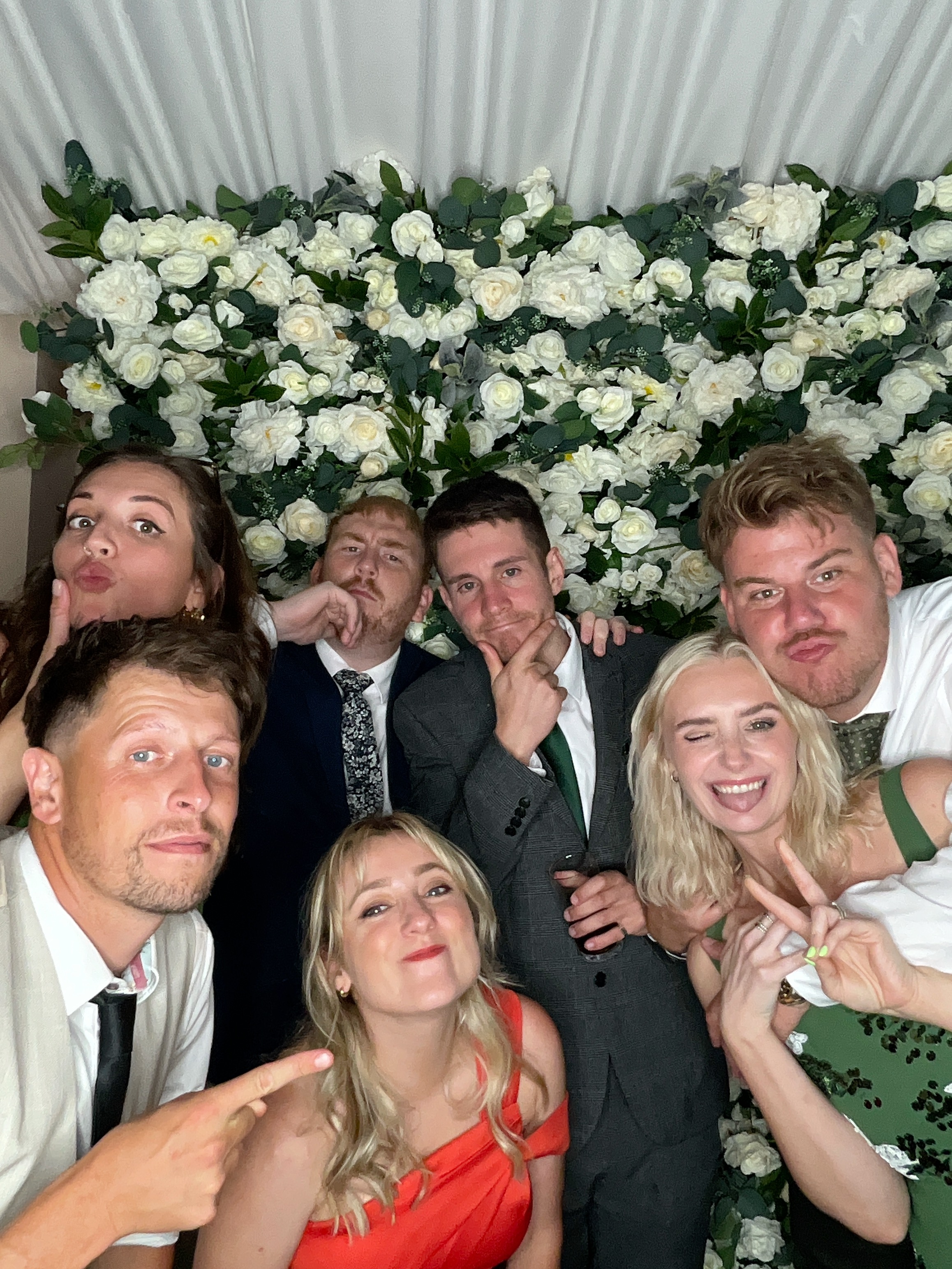 Sophie & Joe Photo booth images  | View more photos from the event at gallery.magicimages.uk/u/MagicImages/Sophie-Joe-Photo-booth-images