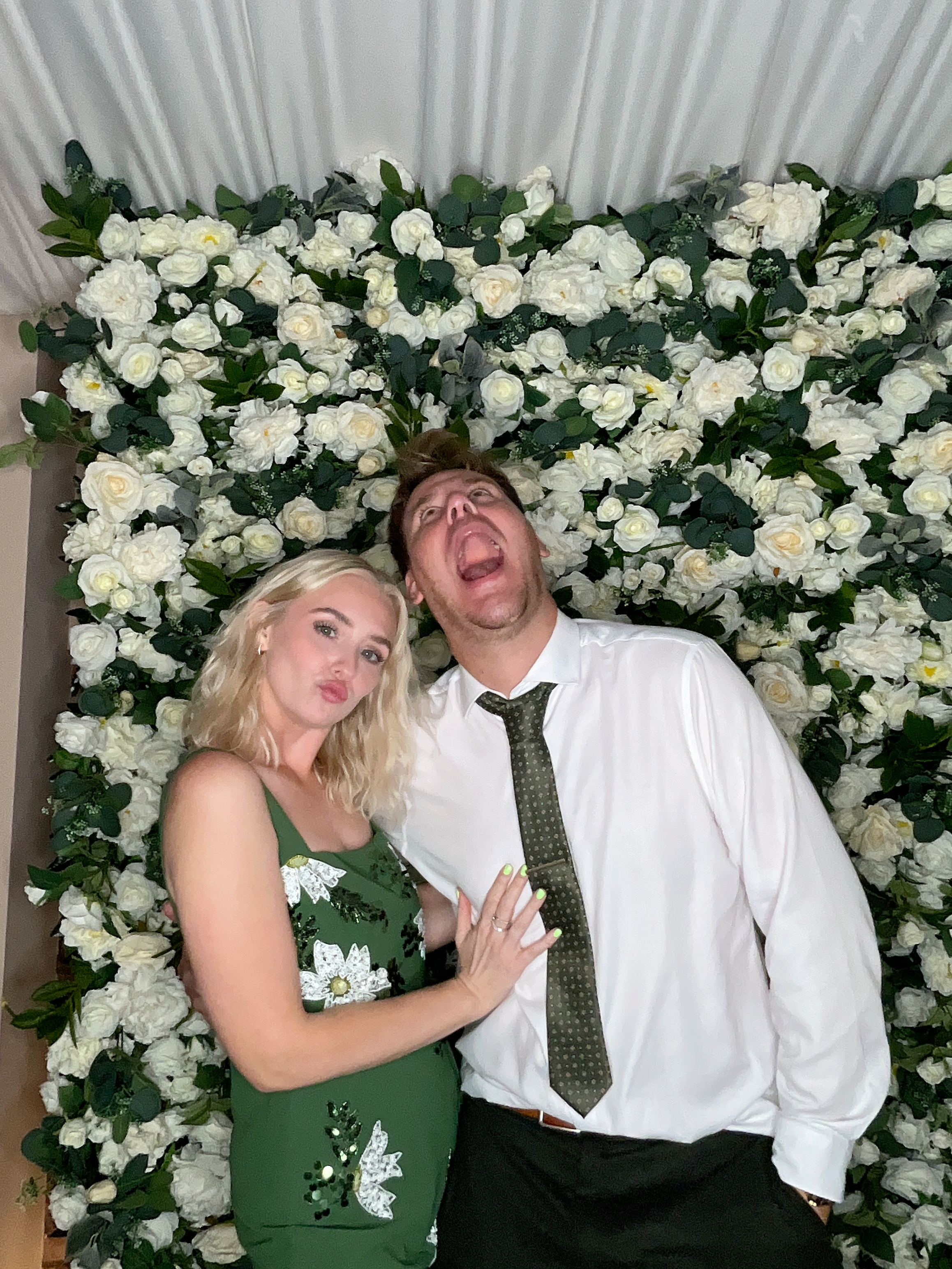 Sophie & Joe Photo booth images  | View more photos from the event at gallery.magicimages.uk/u/MagicImages/Sophie-Joe-Photo-booth-images