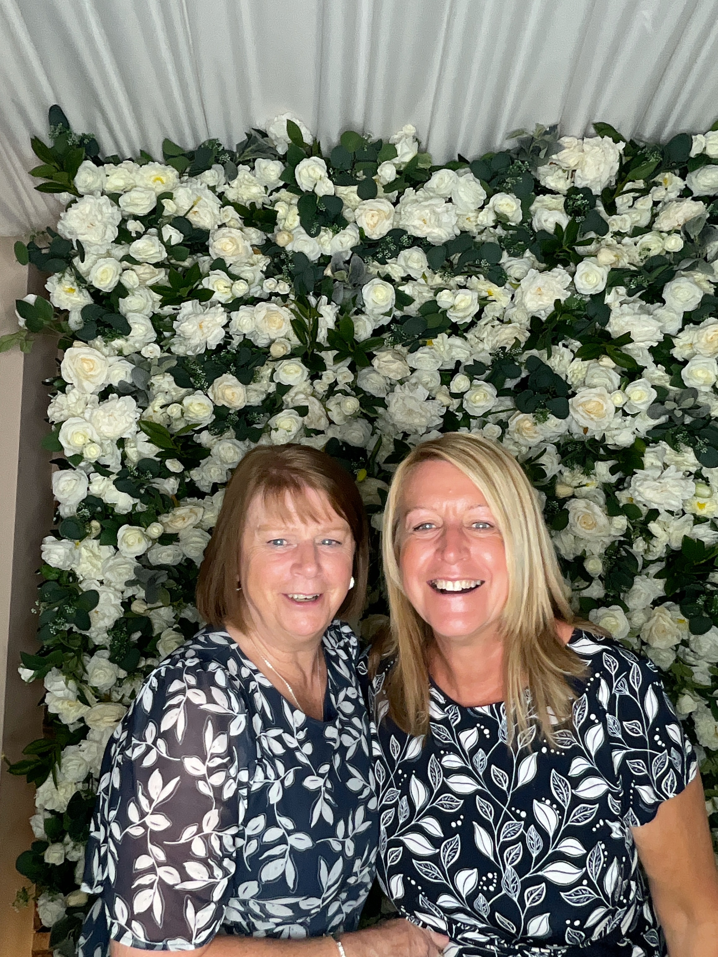 Sophie & Joe Photo booth images  | View more photos from the event at gallery.magicimages.uk/u/MagicImages/Sophie-Joe-Photo-booth-images