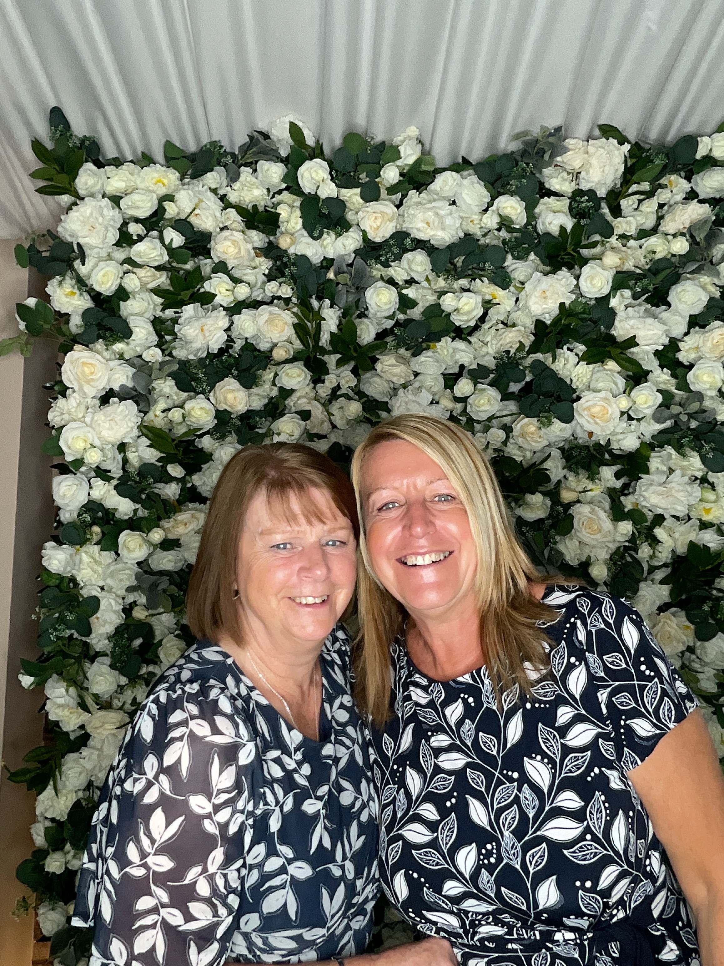 Sophie & Joe Photo booth images  | View more photos from the event at gallery.magicimages.uk/u/MagicImages/Sophie-Joe-Photo-booth-images