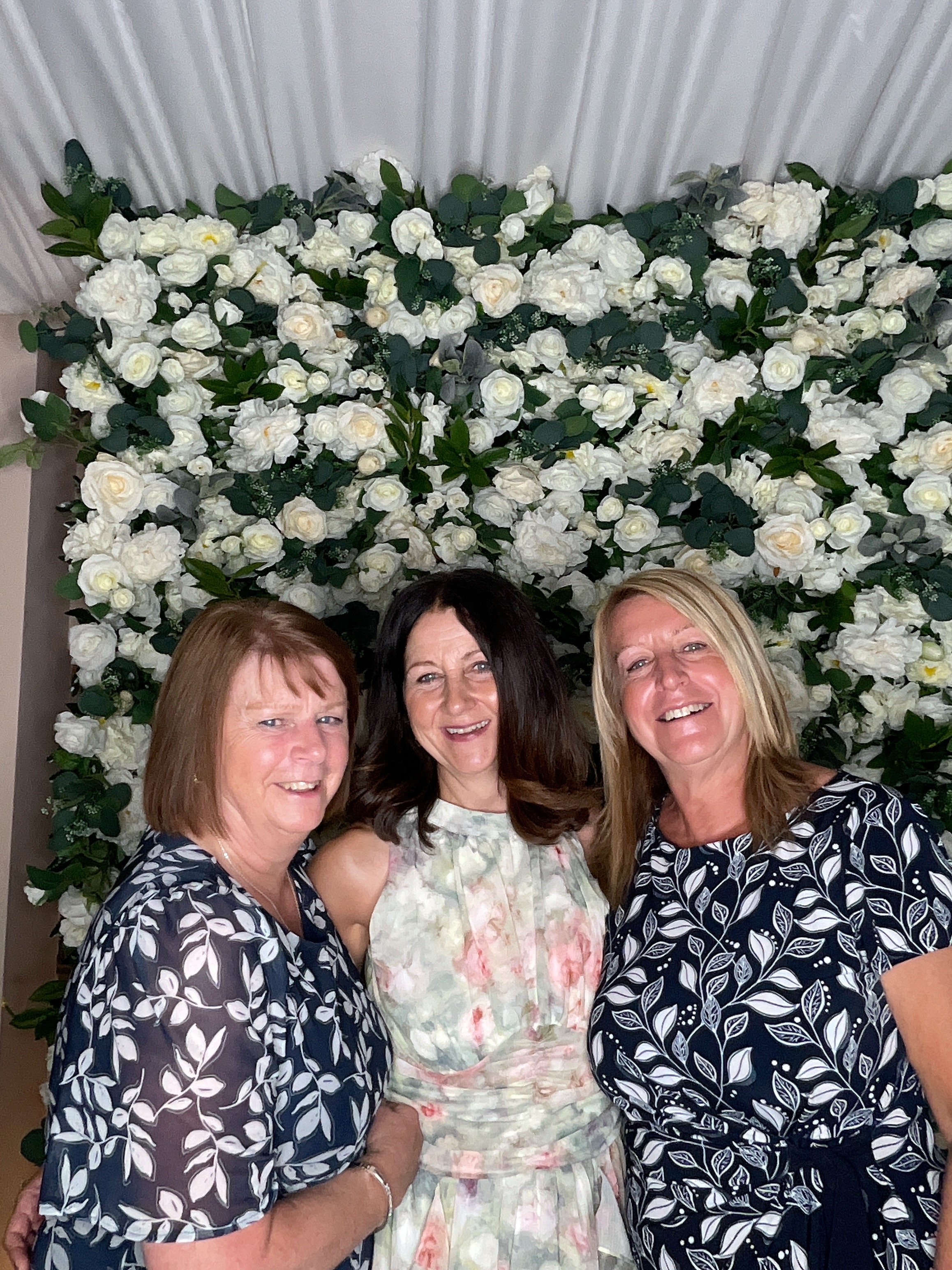 Sophie & Joe Photo booth images  | View more photos from the event at gallery.magicimages.uk/u/MagicImages/Sophie-Joe-Photo-booth-images