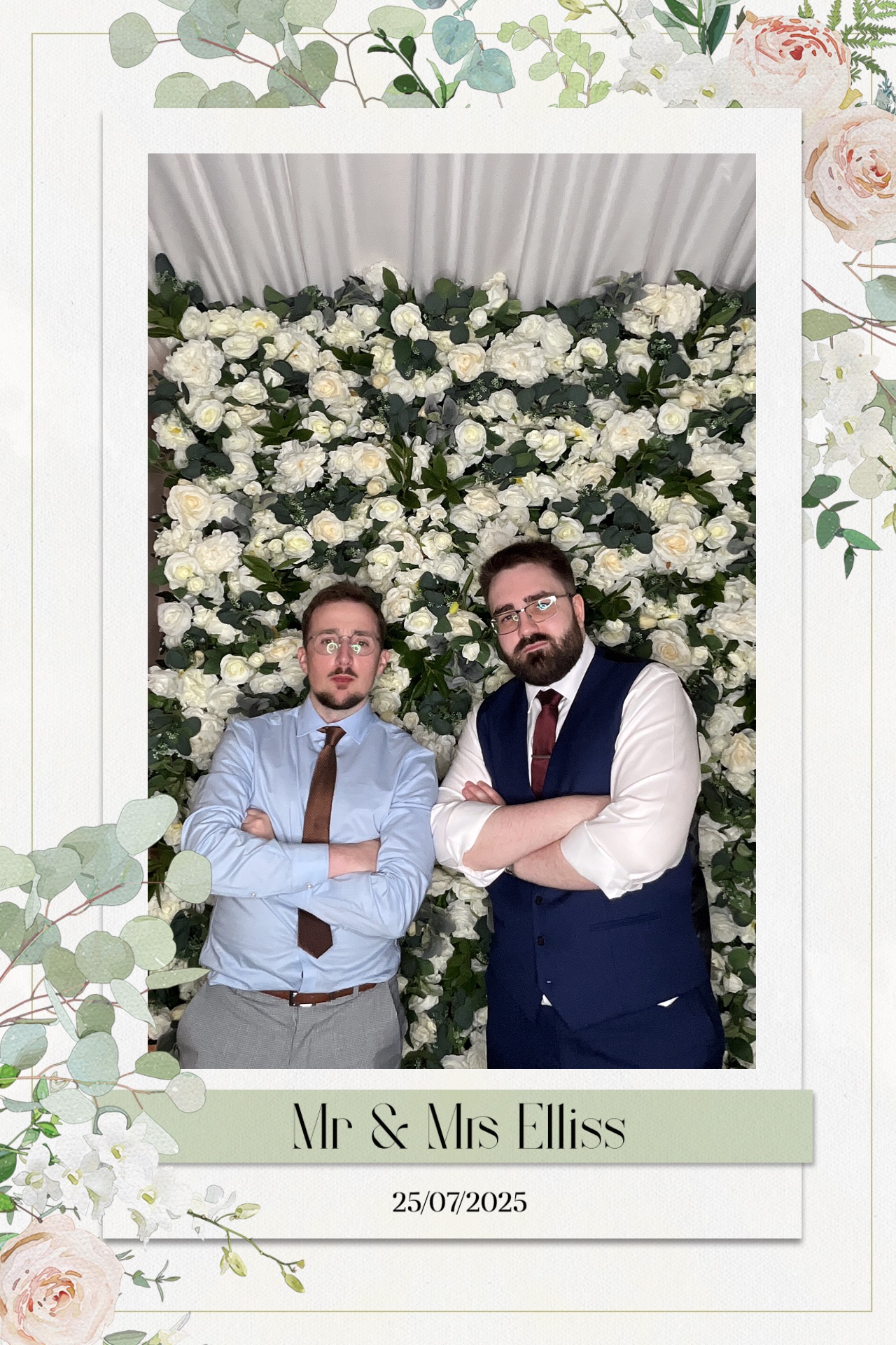 Sophie & Joe Photo booth images  | View more photos from the event at gallery.magicimages.uk/u/MagicImages/Sophie-Joe-Photo-booth-images