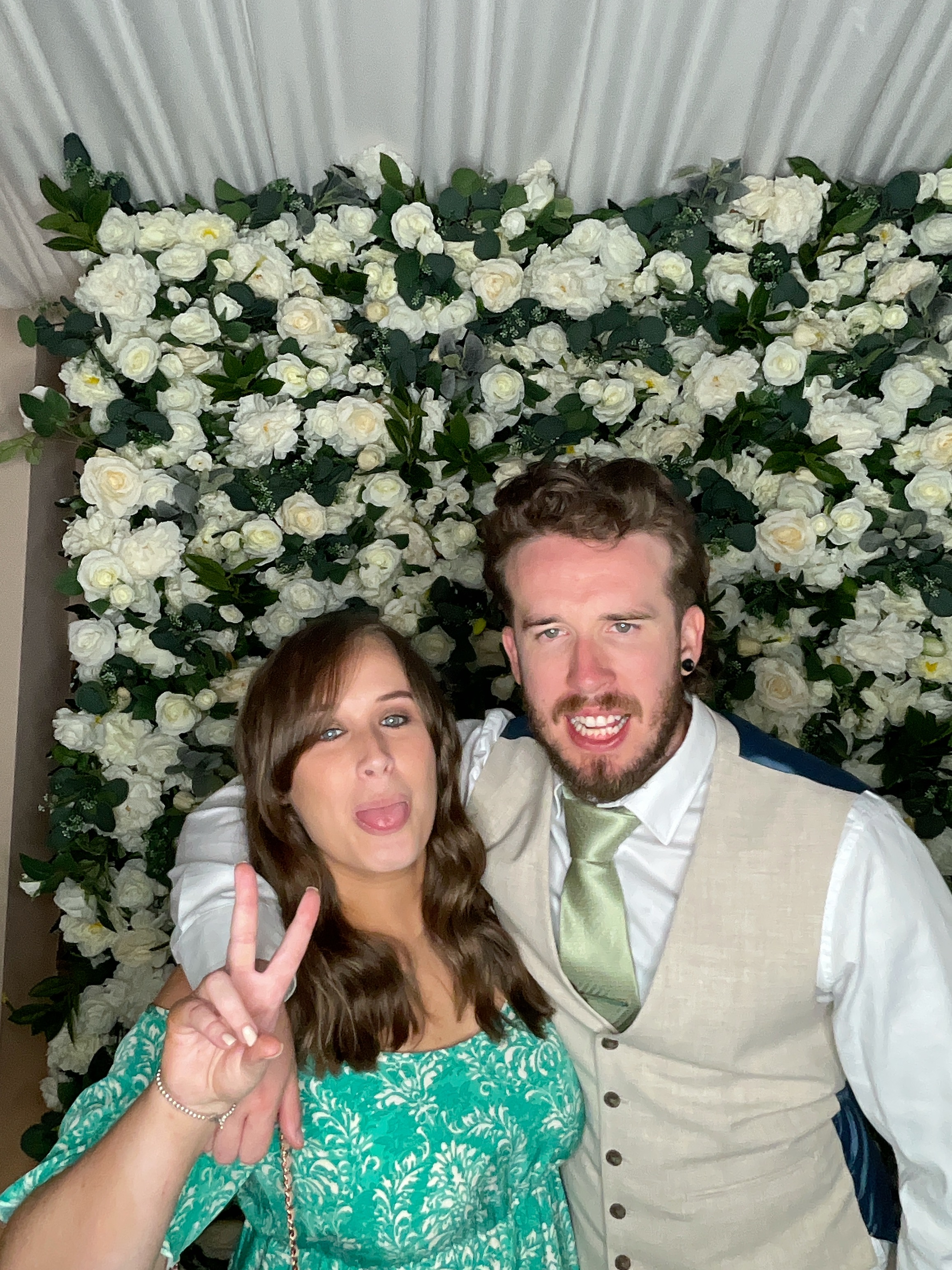 Sophie & Joe Photo booth images  | View more photos from the event at gallery.magicimages.uk/u/MagicImages/Sophie-Joe-Photo-booth-images